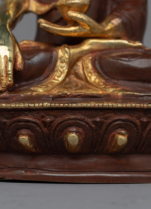 High Quality Shakyamuni Buddha Statue | Detailed 20cm Gold-Embellished Meditation Sculpture