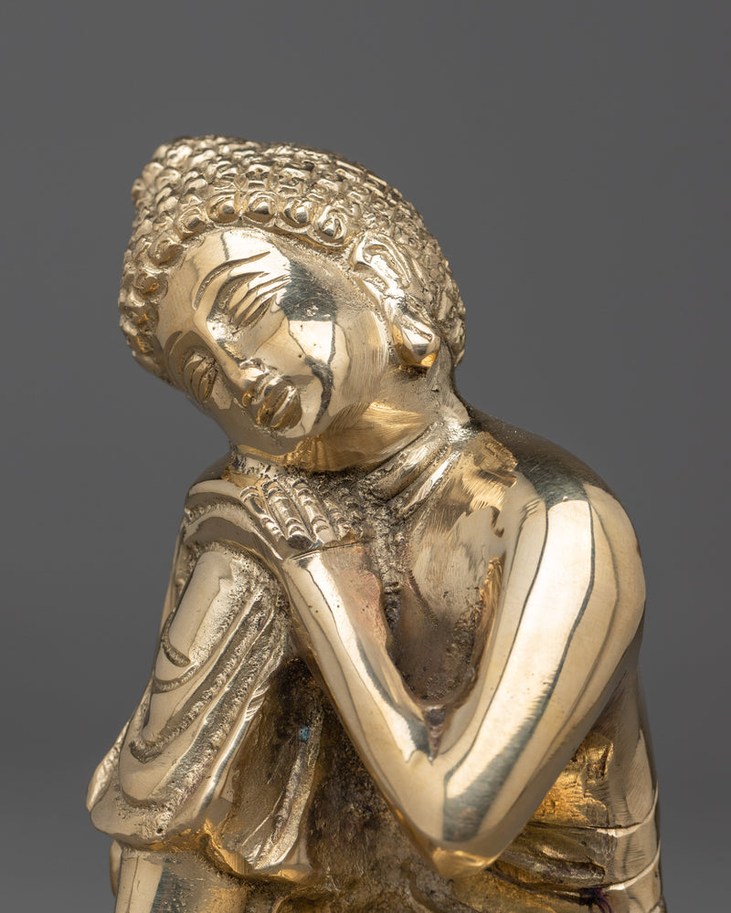 Buddha Resting on Knee | Handcrafted Statue with Buddha in Resting Pose
