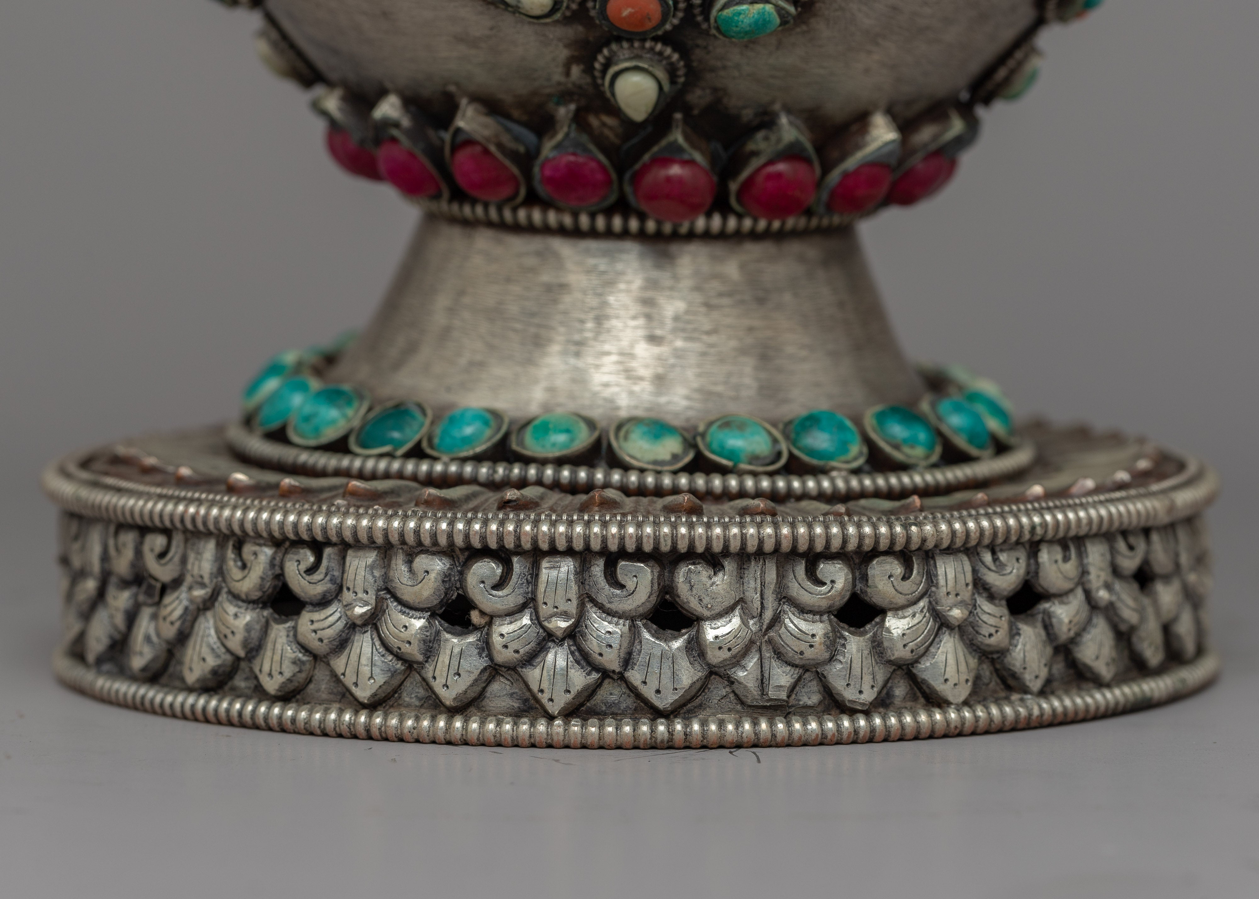 Decor Flower Vase | Handmade Decor Piece for Tabletops