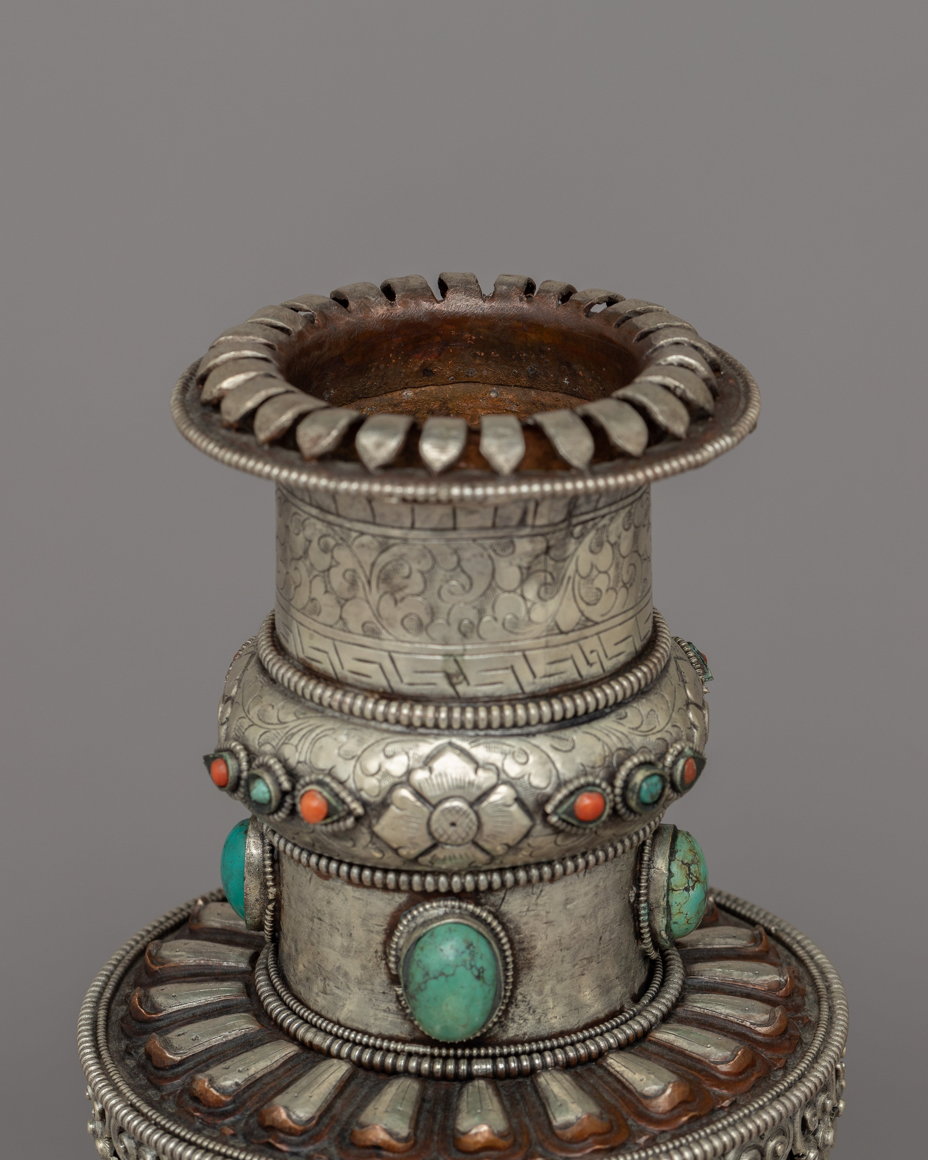 Decor Flower Vase | Handmade Decor Piece for Tabletops