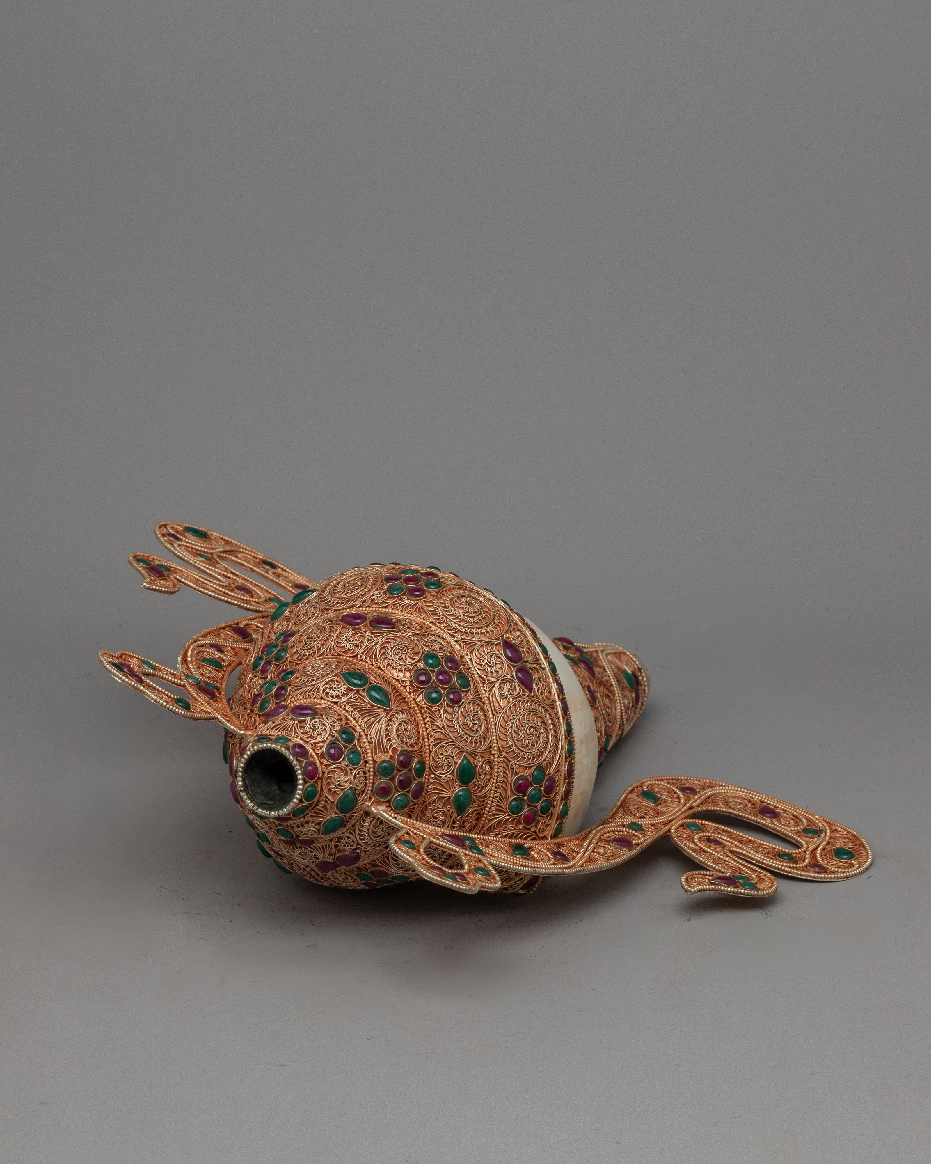 Tibetan Sankha with Stand | Religious Gift from Nepal