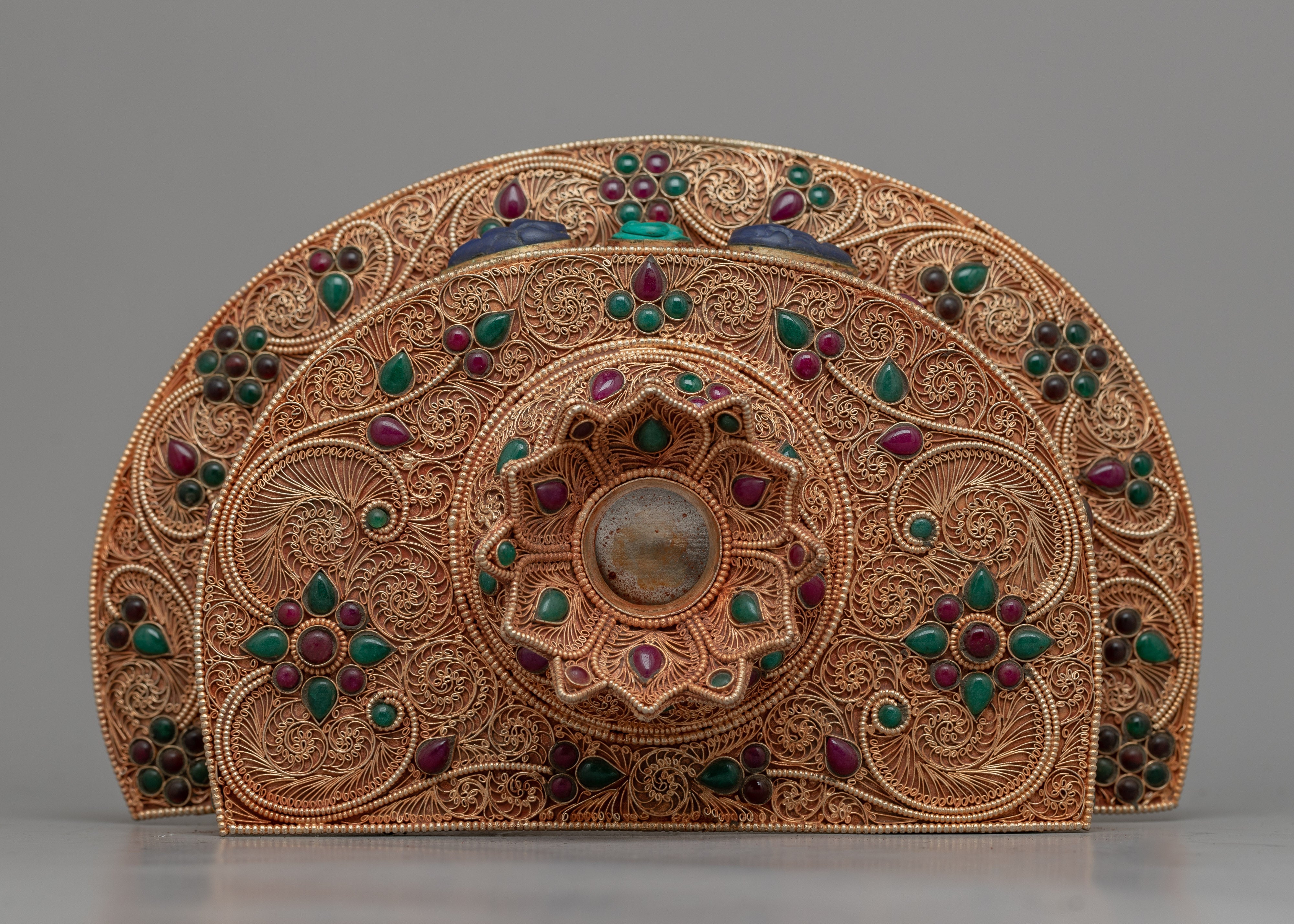 Tibetan Sankha with Stand | Religious Gift from Nepal