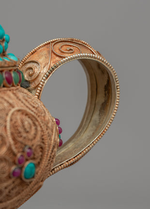 The Tibetan Tea Pot | Dive into Himalayan Brewing Traditions