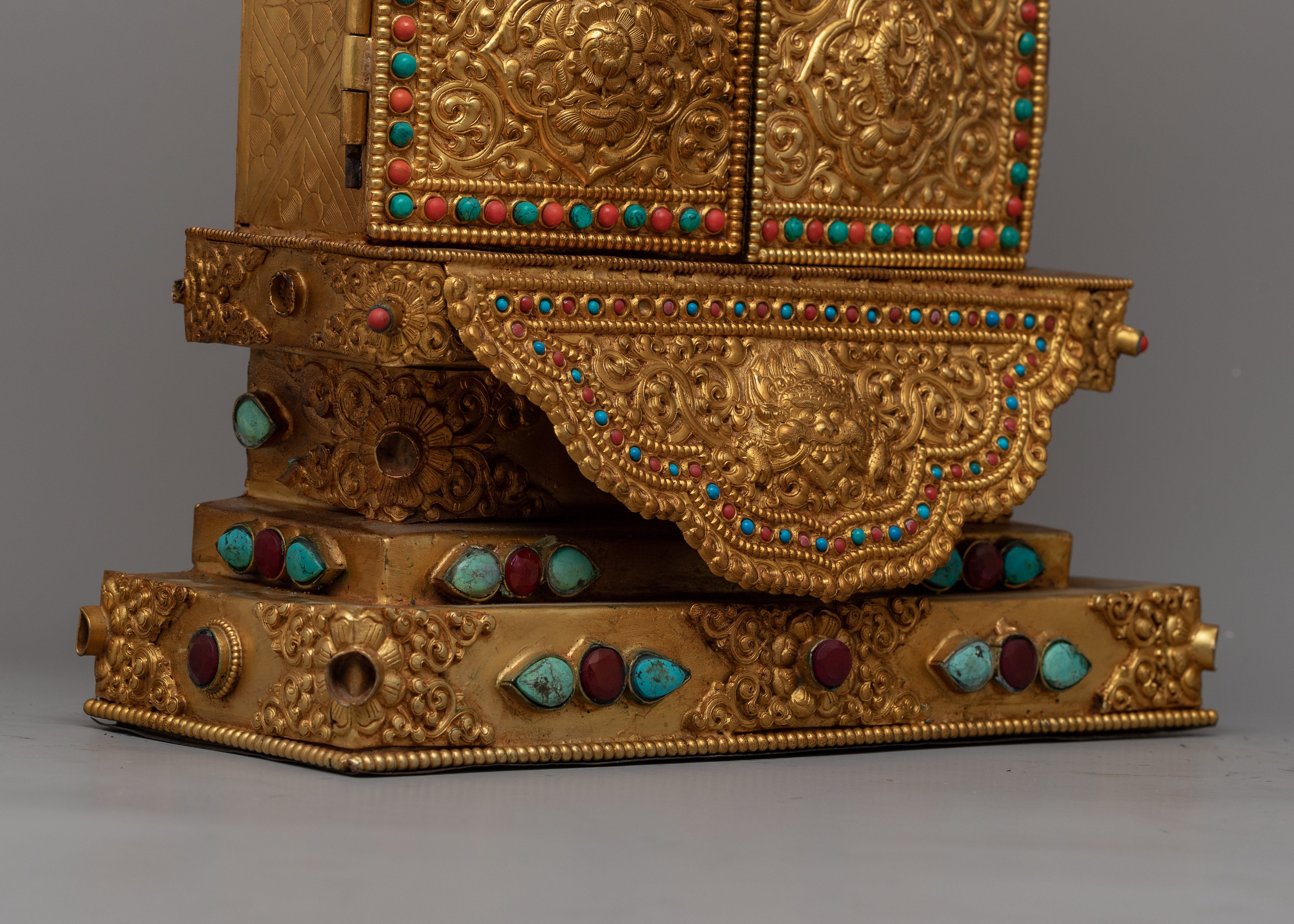Large Gau Tibetan Buddhist Prayer Box | Box for Spiritual Keepsakes & Prayers
