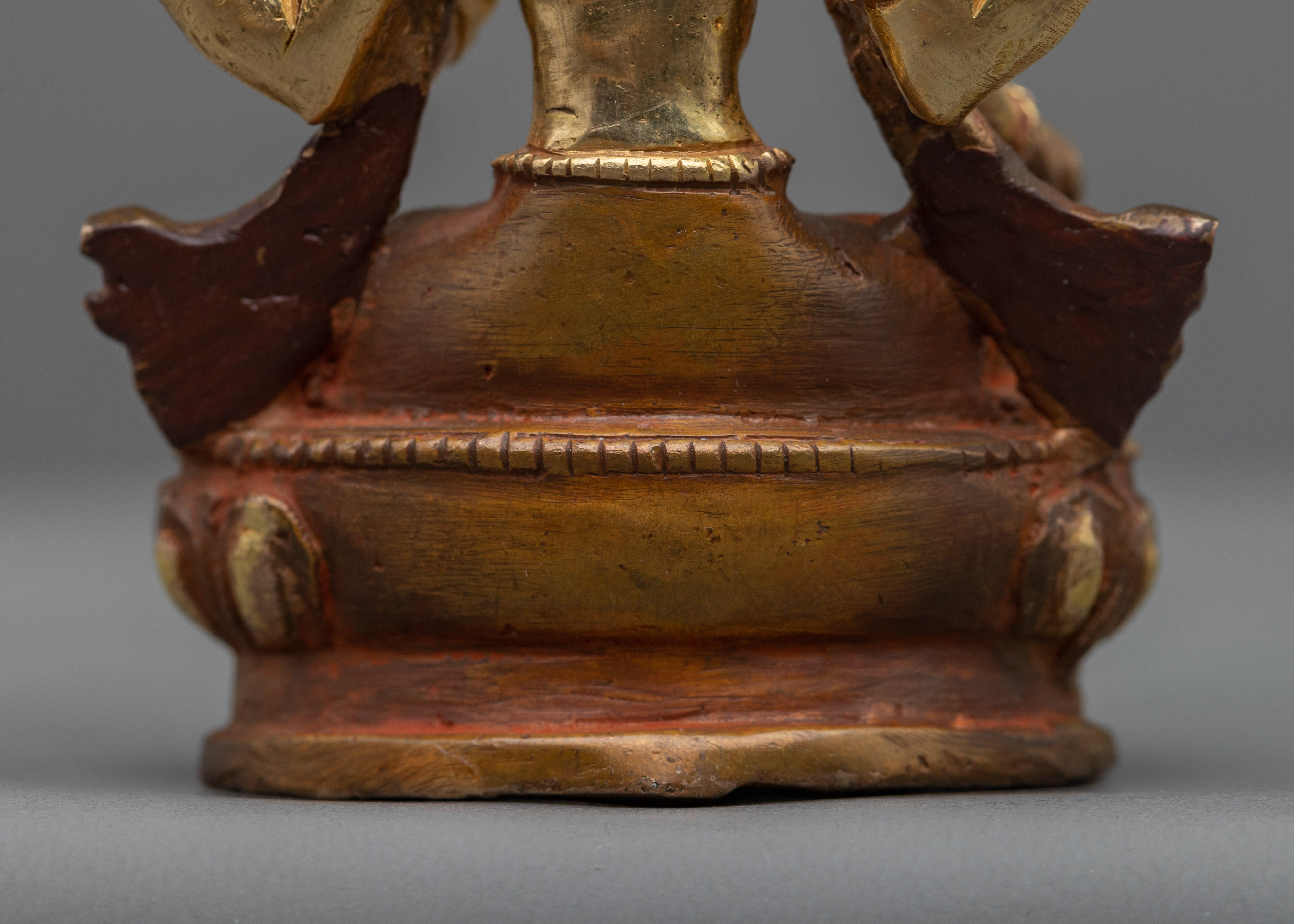 Goddess Laxmi Statue | Hindu Wealth and Prosperity Figure