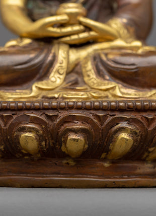 Gold Amitabha Buddha Statue | Statue Inspiring Serene Contemplation