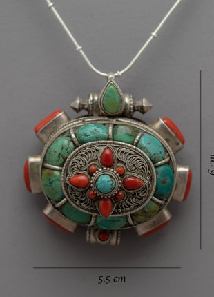 Silver Pendant Men | Elevate Your Look with Timeless Jewelry