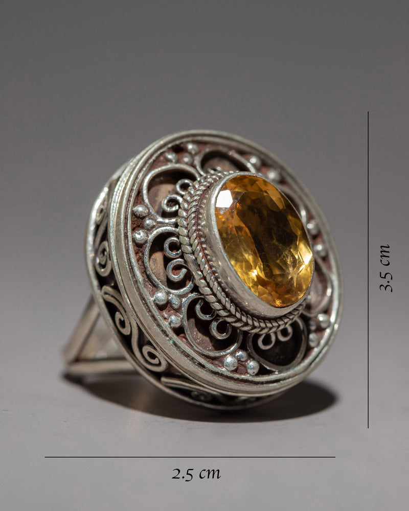 Amber Ring | Radiant Glow of Nature's Beauty