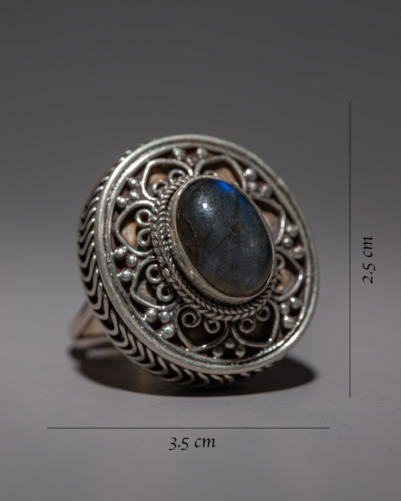 Labradorite Ring | Boho Gemstone Jewelry