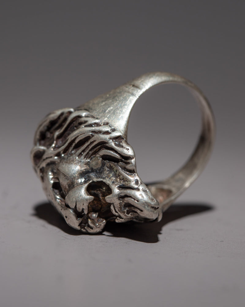 Tibetan Lion Ring | Traditional Craftsmanship for Men & Women