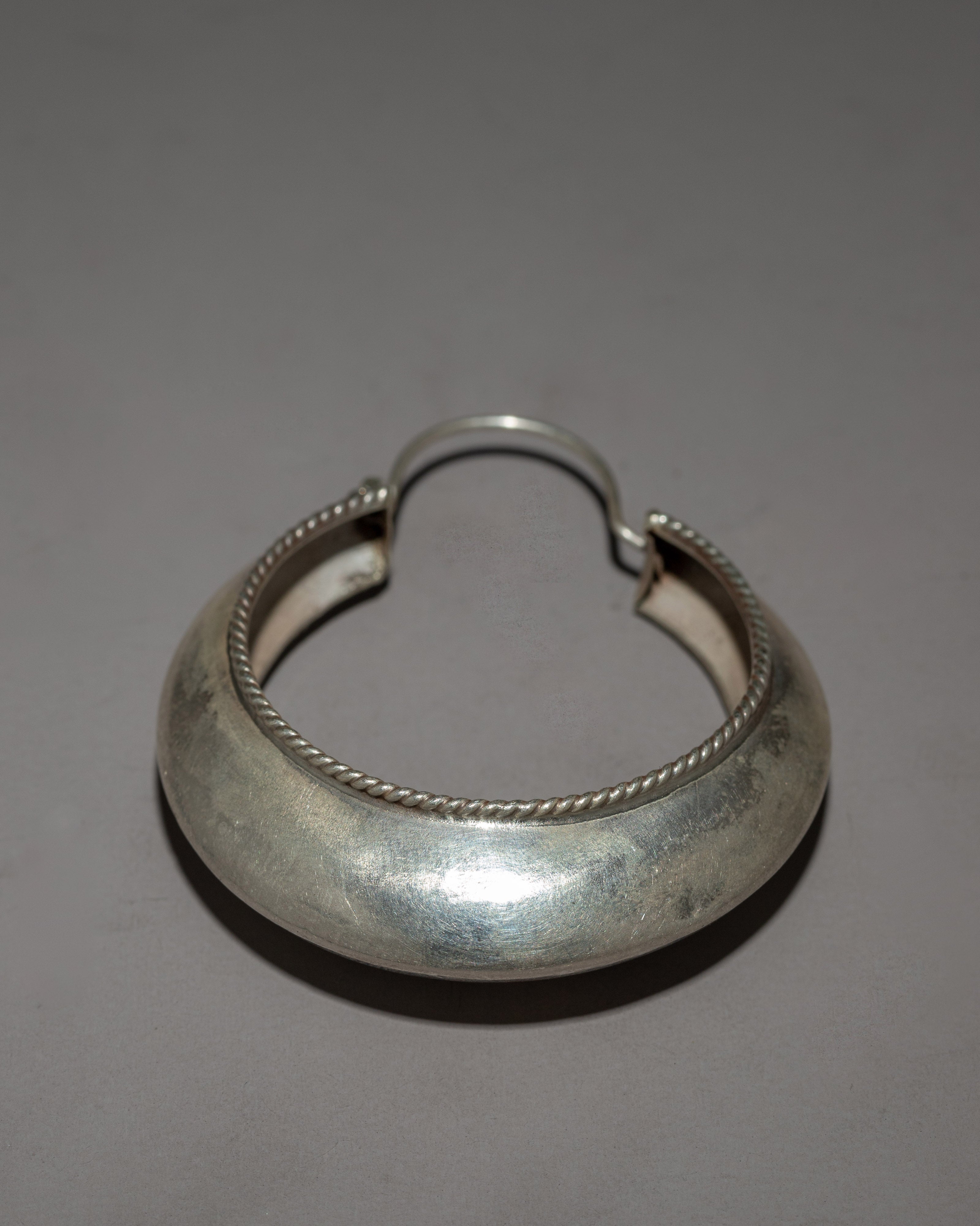 Light Hoop Earrings | Perfect Balance of Comfort and Elegance