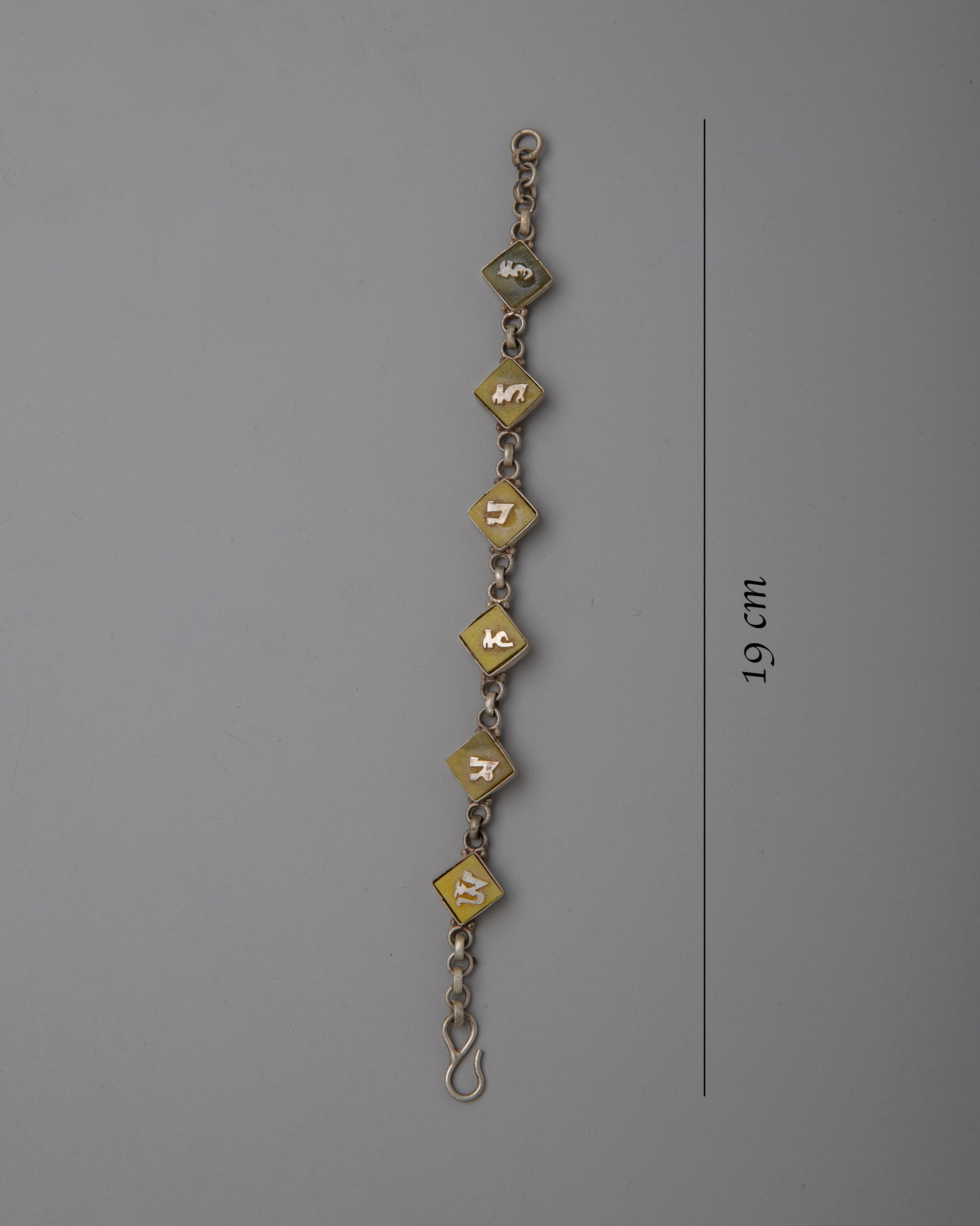 Tibetan Mantra Bracelet | A Touch of Himalayan Spirituality