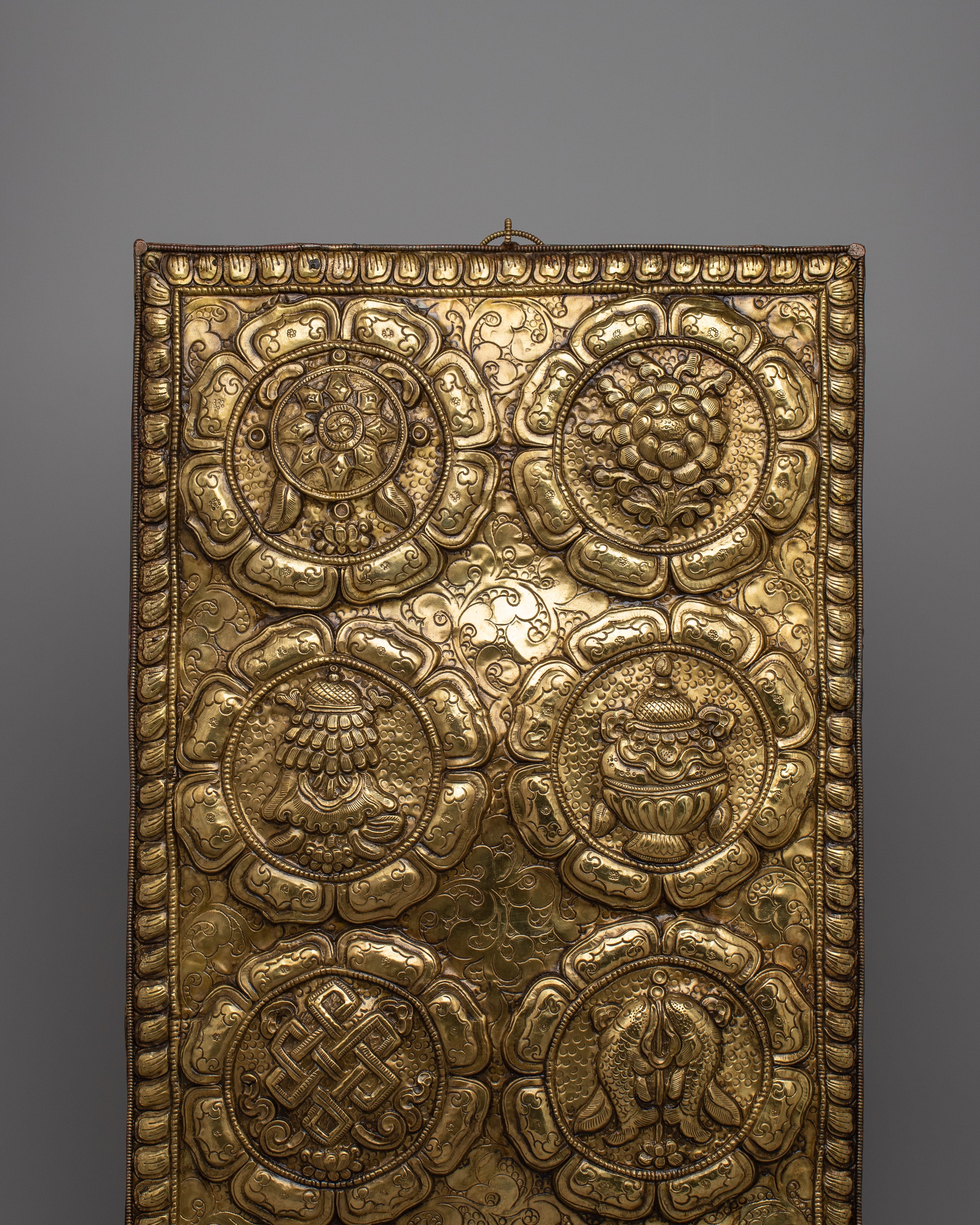 8 Auspicious Symbol Wall Hanging | Eight Sacred Emblems Tapestry