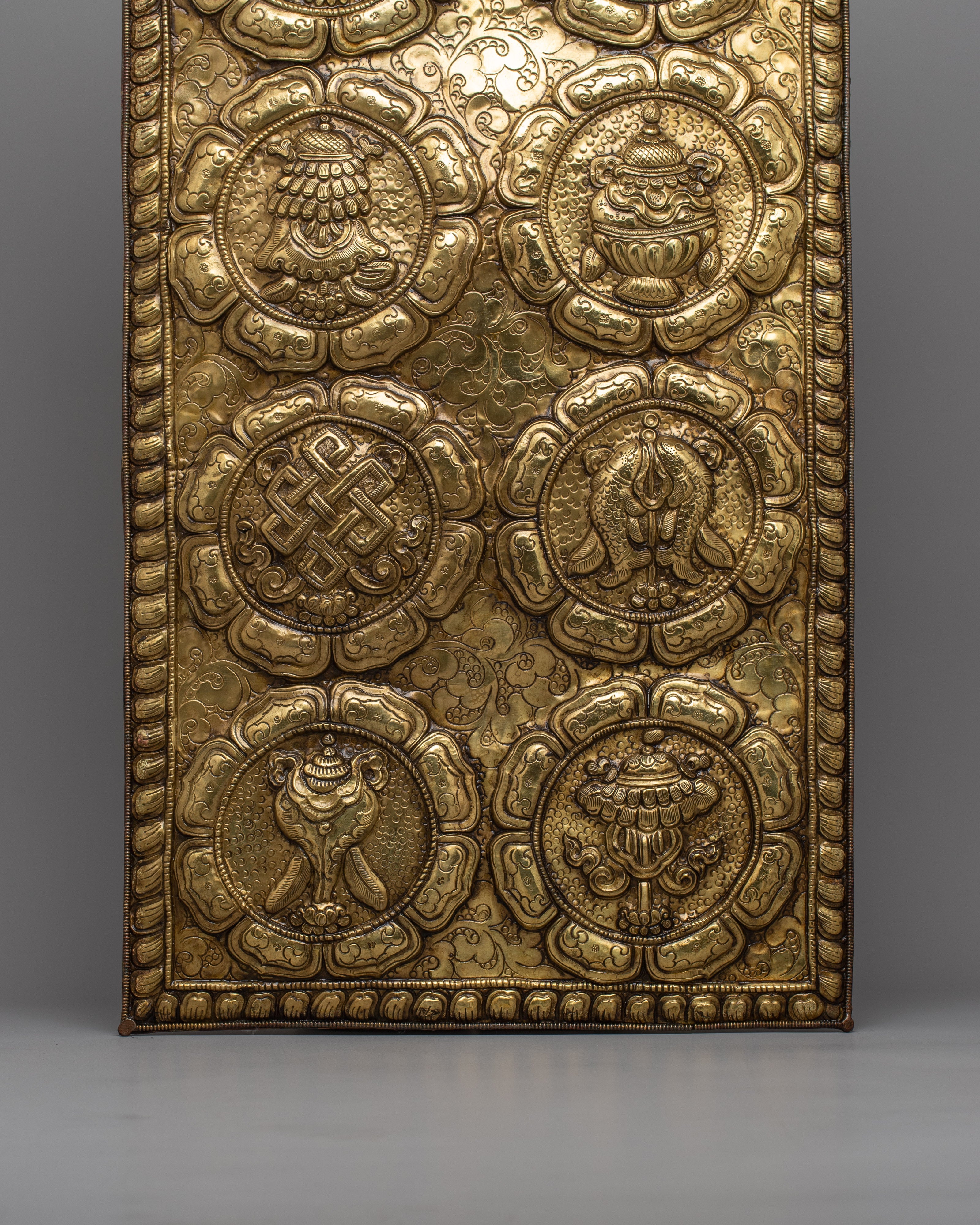 8 Auspicious Symbol Wall Hanging | Eight Sacred Emblems Tapestry
