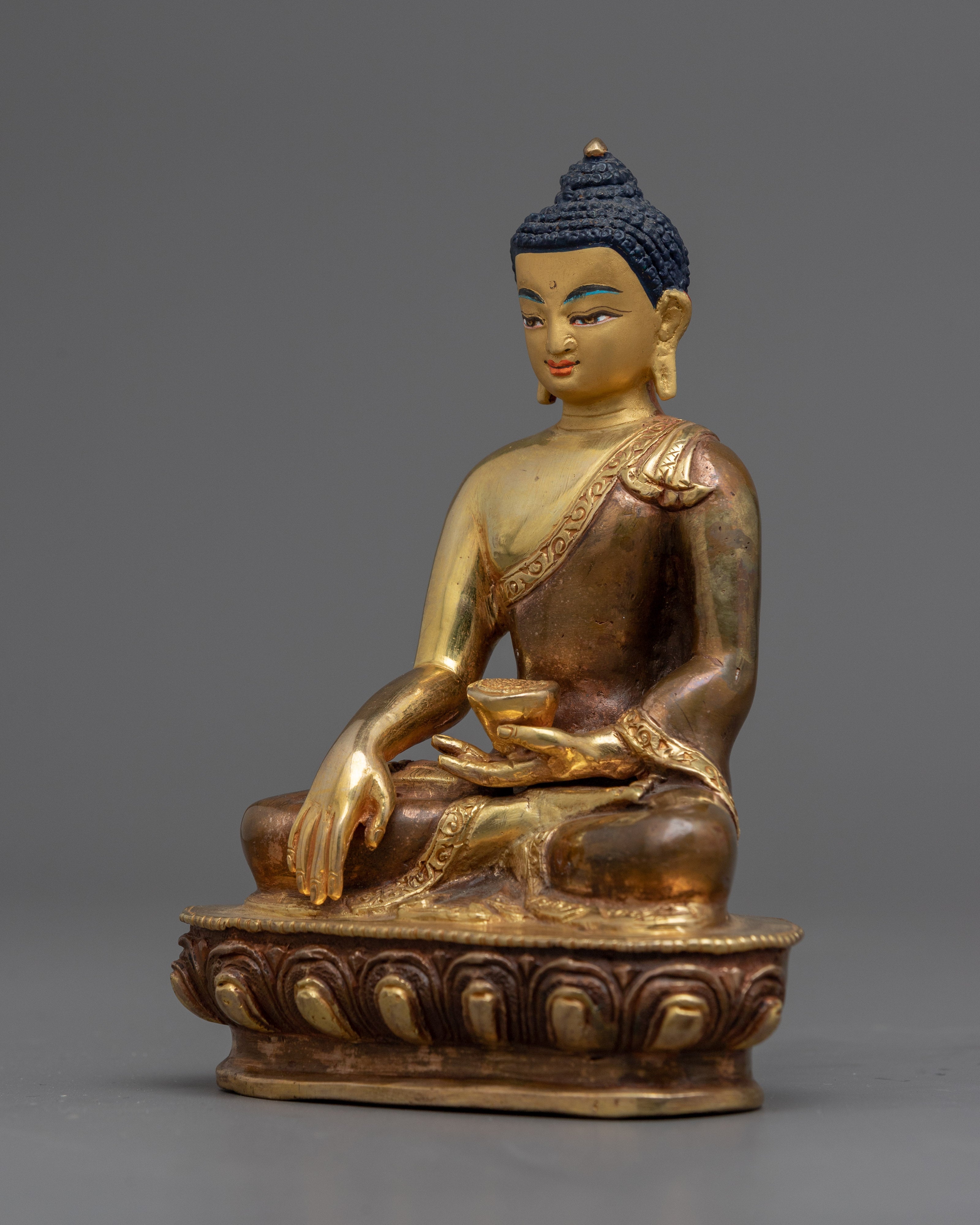 Gold Shakyamuni Buddha Statue | Meditation Buddhist Statue