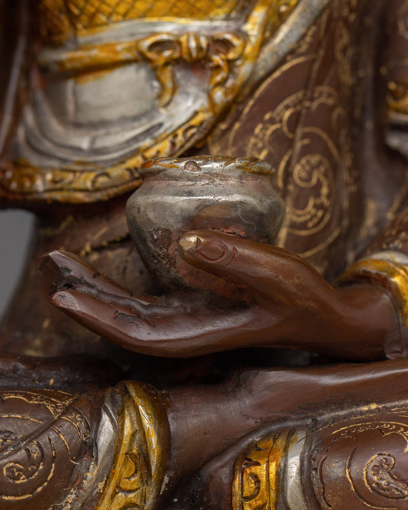 Antique Shakyamuni Buddha Statue | Preserving the Essence of Buddhist Teachings