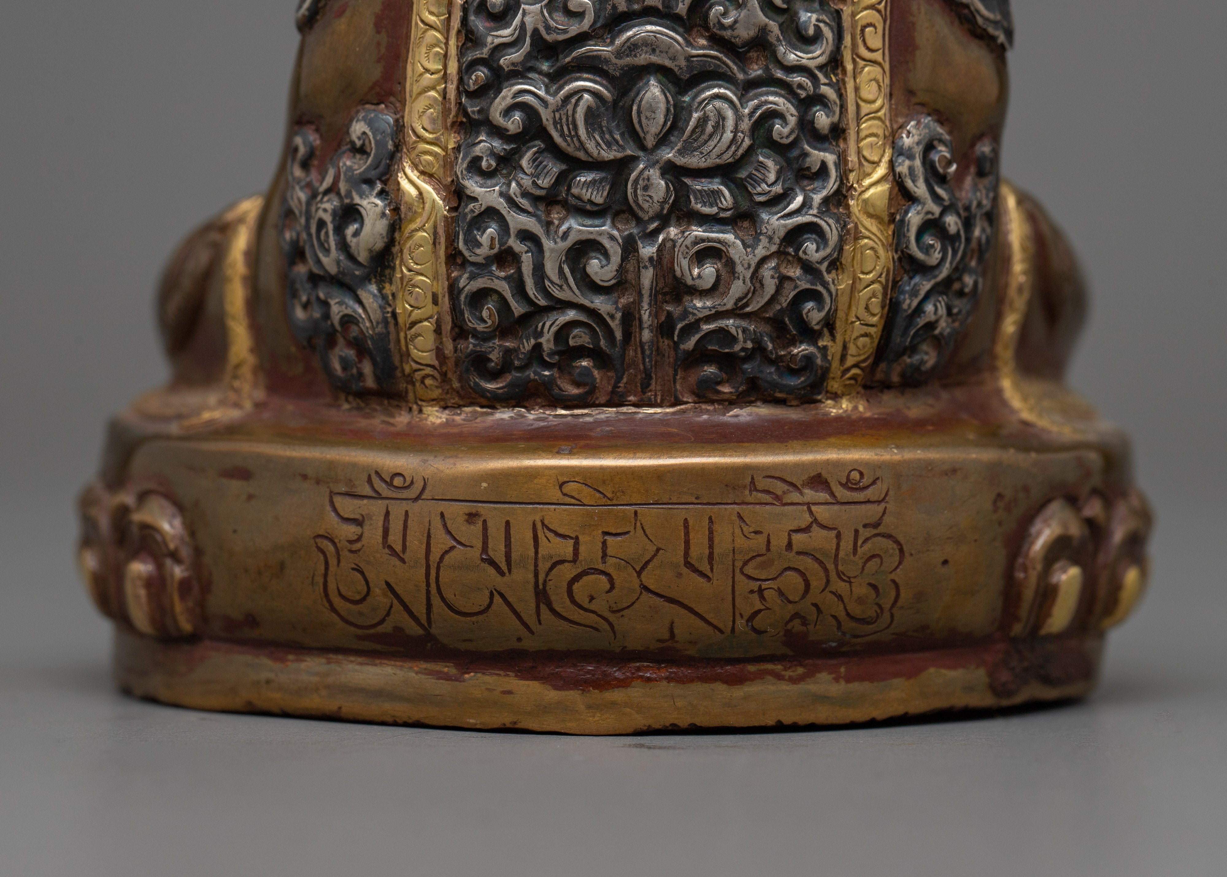Buddha Master Statue | Timeless Spiritual Elegance