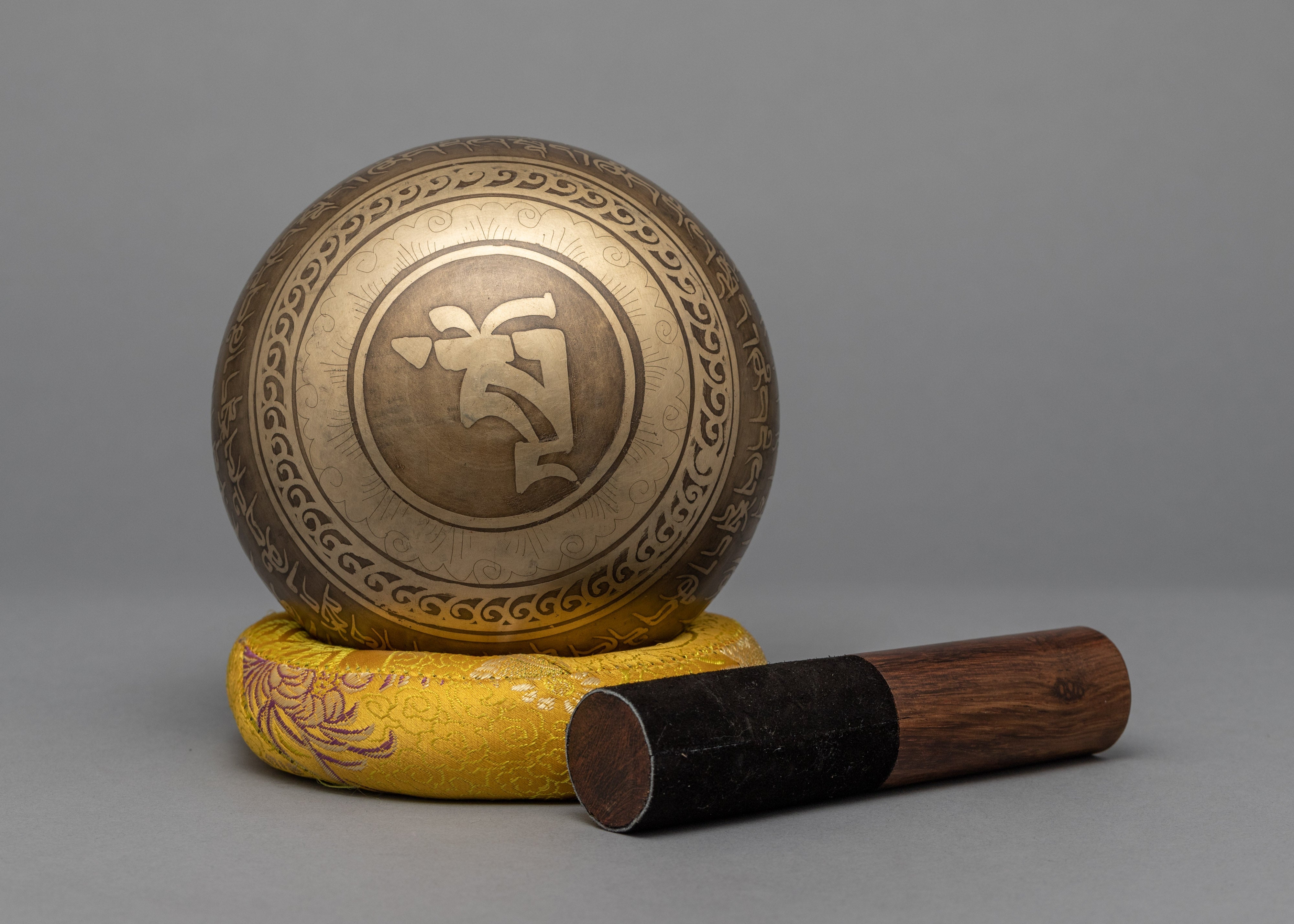 Traditional Healing Singing Bowls | Himalayan Tibetan Bowls For Therapeutic and Meditation