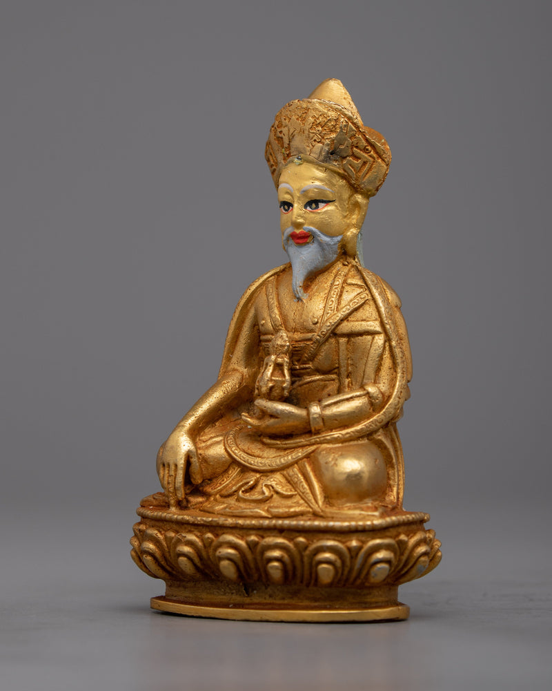 Zhabdrung Ngawang Namgyel Statue |  Machine made Figurine for Meditation and Reflection