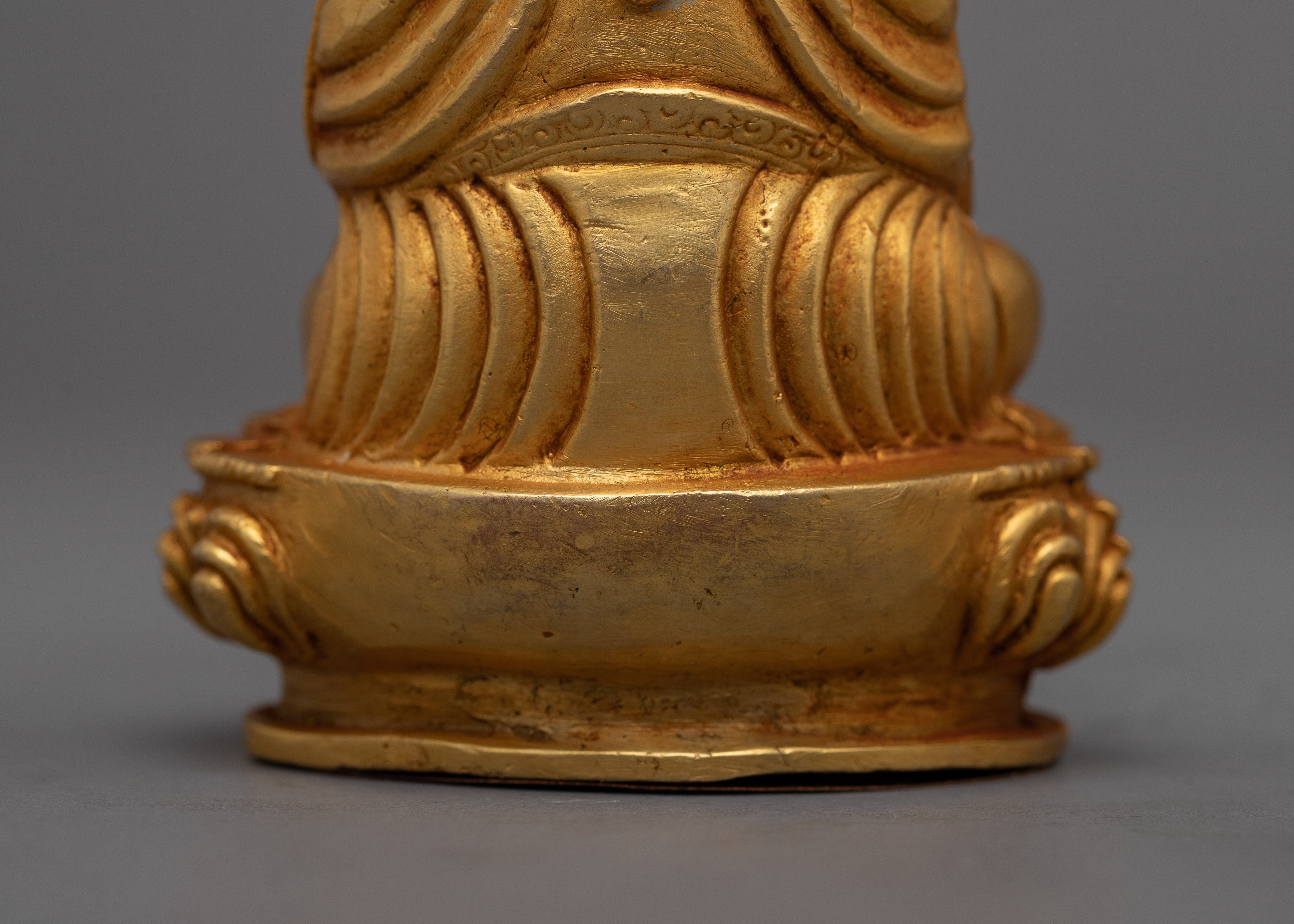 Zhabdrung Ngawang Namgyel Statue |  Machine made Figurine for Meditation and Reflection