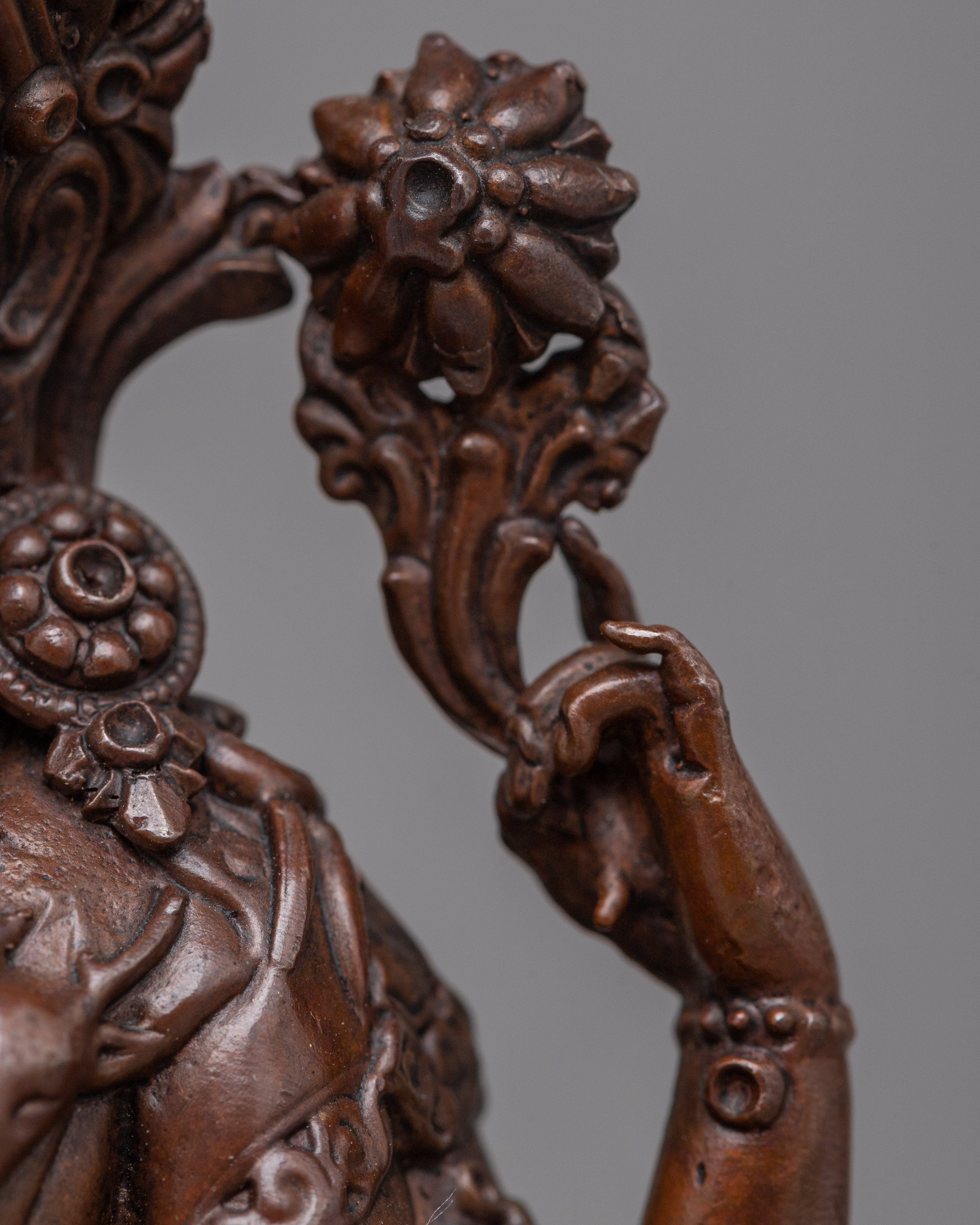Oxidized Copper Chenresig Statue | Reflect the Eternal Compassion and Wisdom of the Bodhisattva