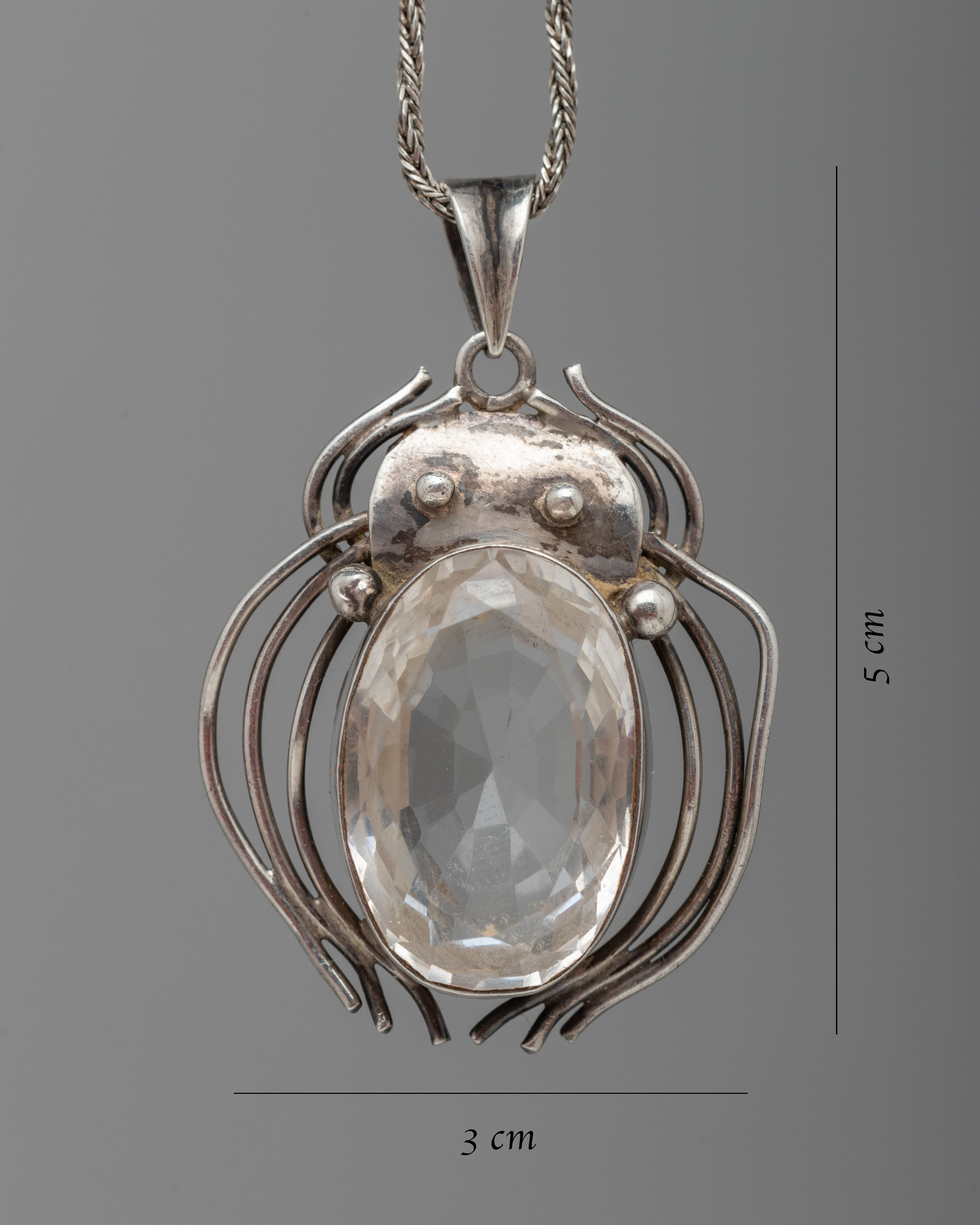 Faceted Crystal Locket | Statement Piece for Special Occasions
