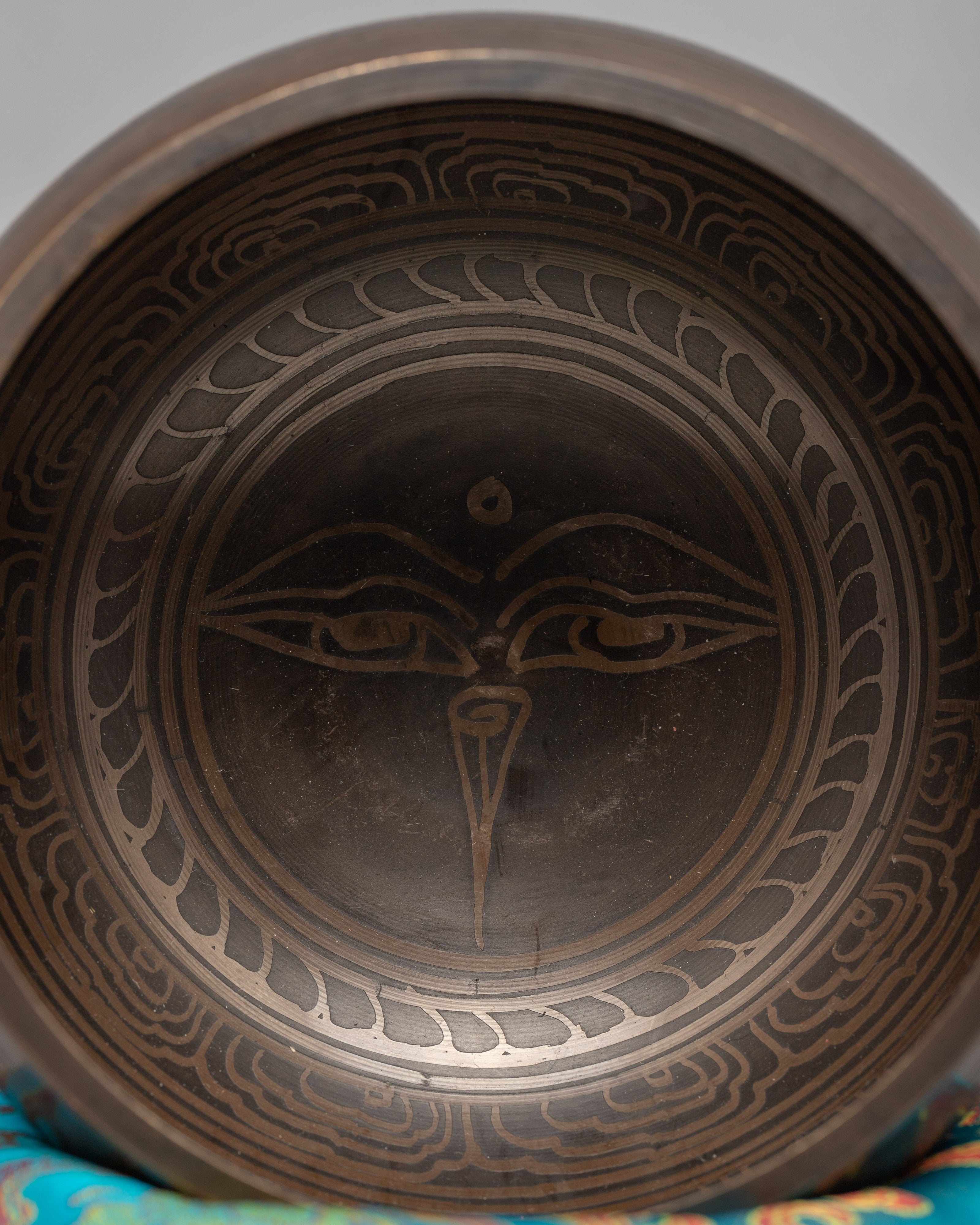 Traditional Singing Bowl In Nepal For Healing Sound Therapy | Chakra Aligmment