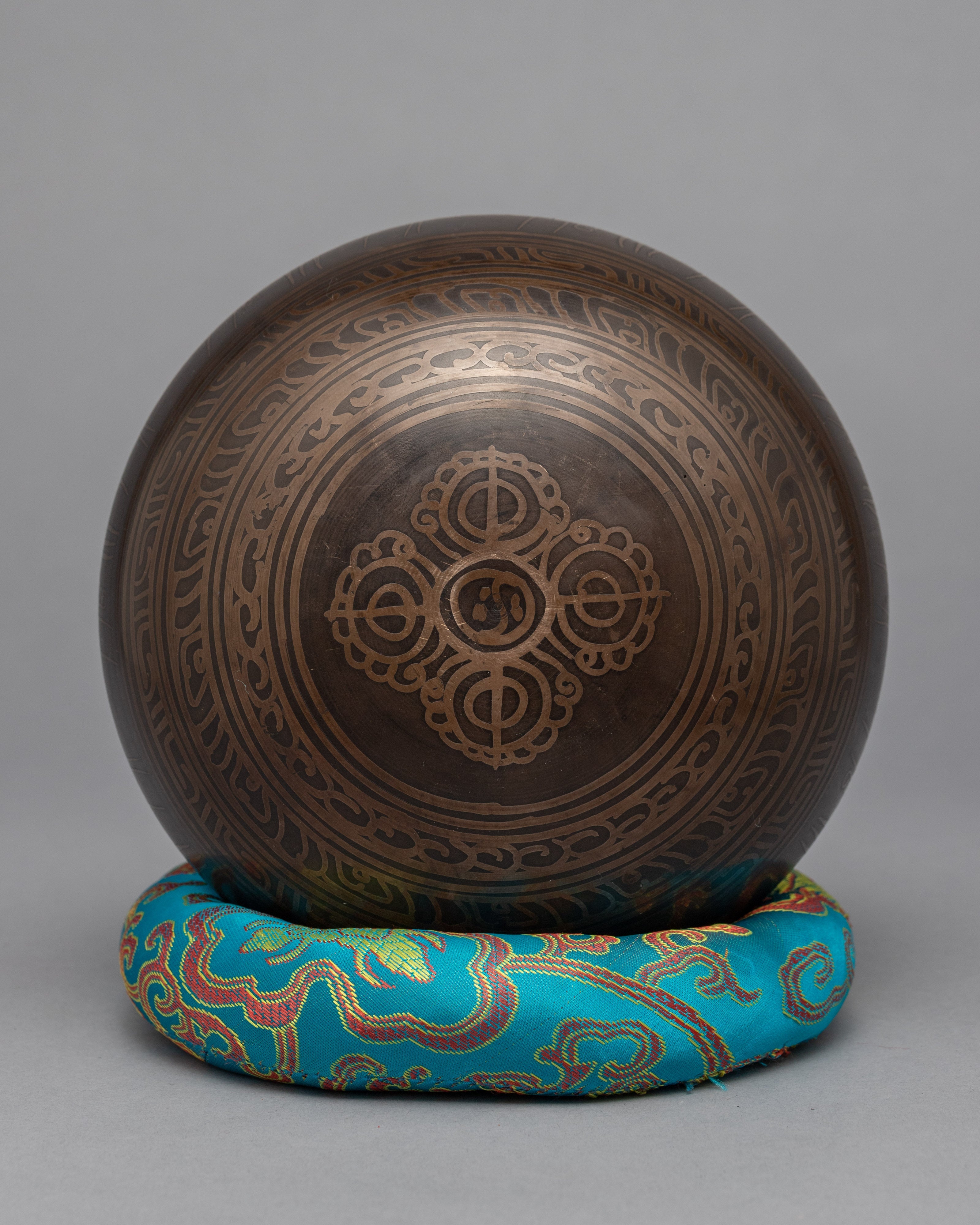 Traditional Singing Bowl In Nepal For Healing Sound Therapy | Chakra Aligmment