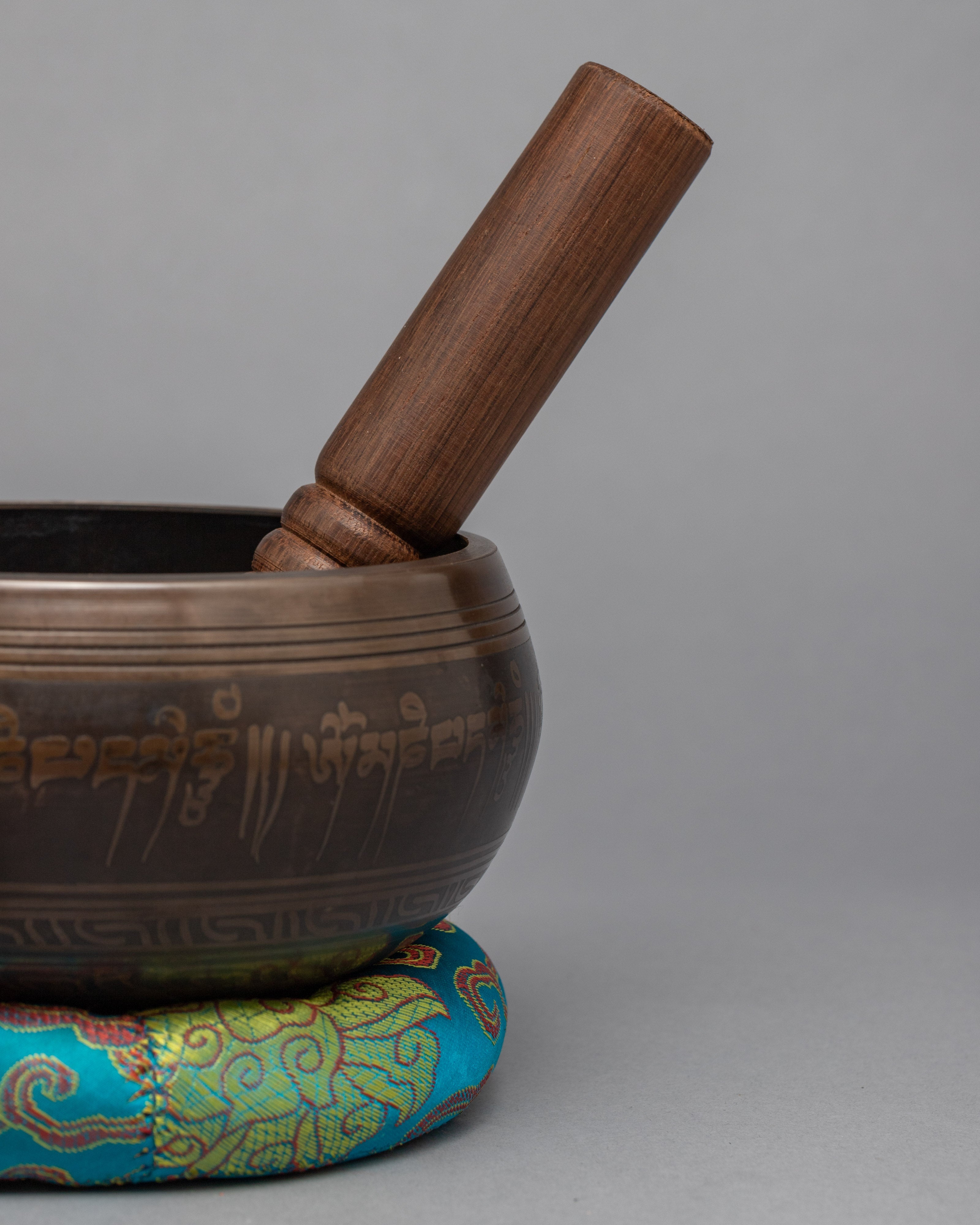 Traditional Singing Bowl In Nepal For Healing Sound Therapy | Chakra Aligmment