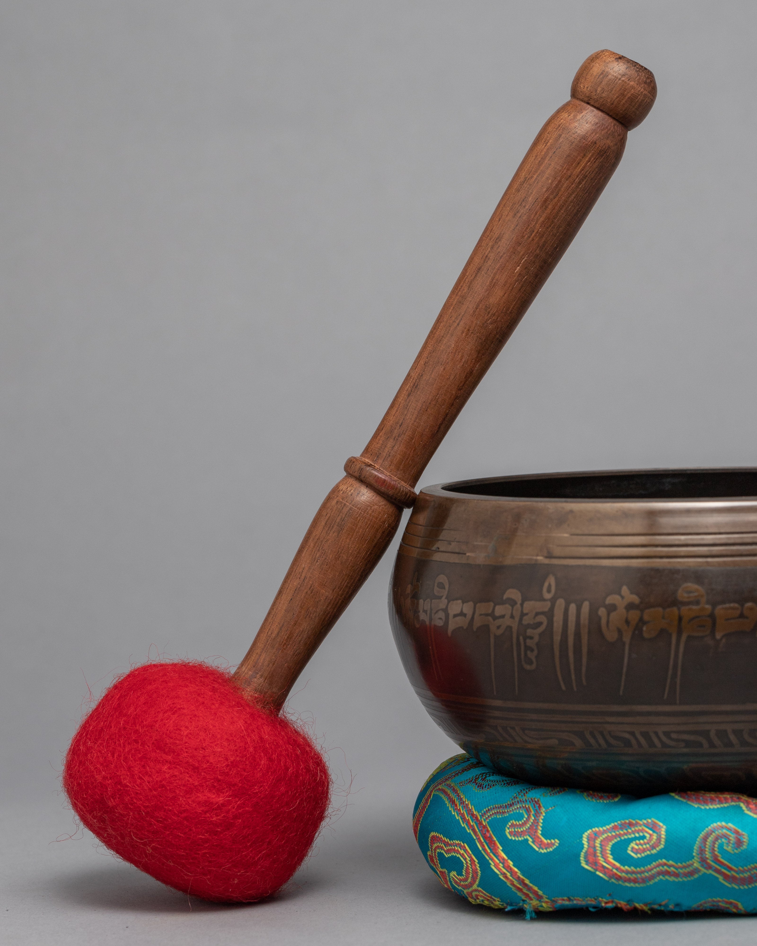 Traditional Singing Bowl In Nepal For Healing Sound Therapy | Chakra Aligmment