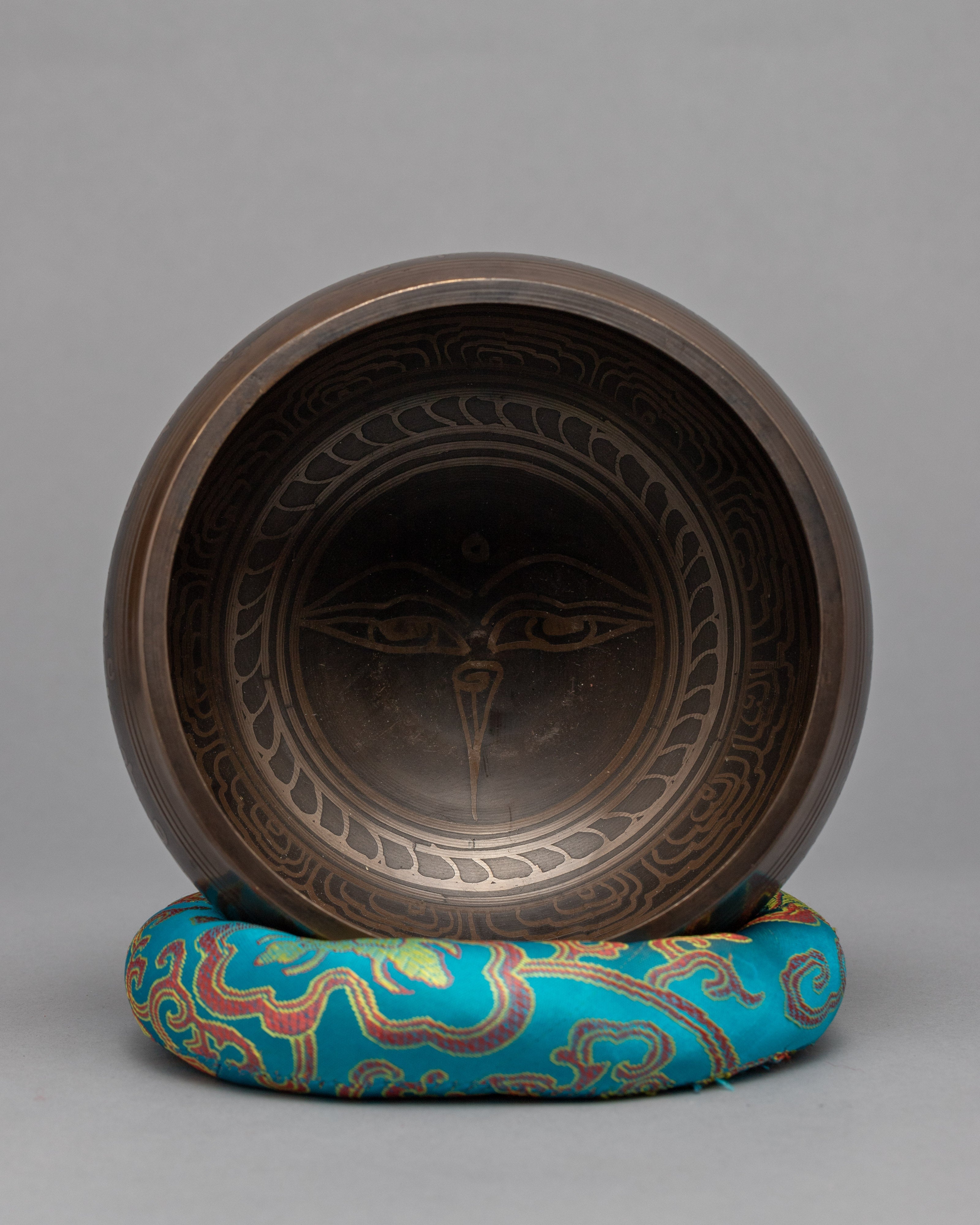 Traditional Singing Bowl In Nepal For Healing Sound Therapy | Chakra Aligmment