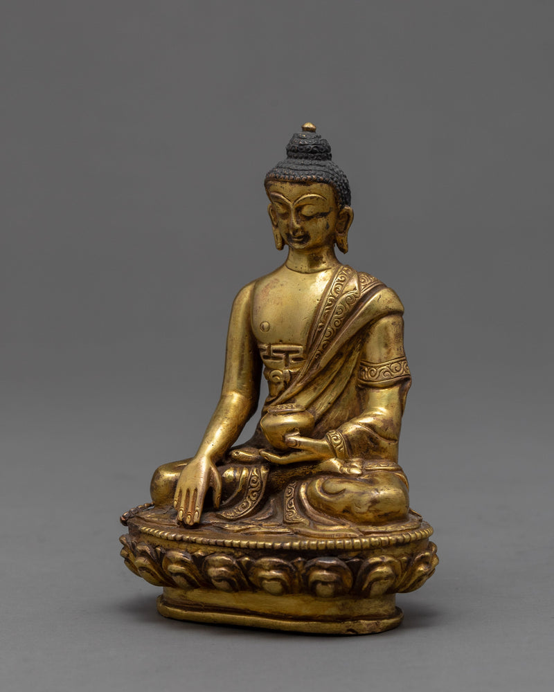 Decorative Statue of Shakyamuni Buddha | Arts and Crafts Vintage