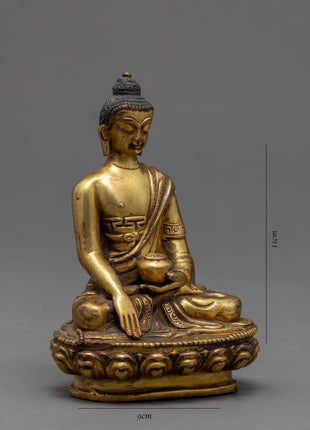 Decorative Statue of Shakyamuni Buddha | Arts and Crafts Vintage