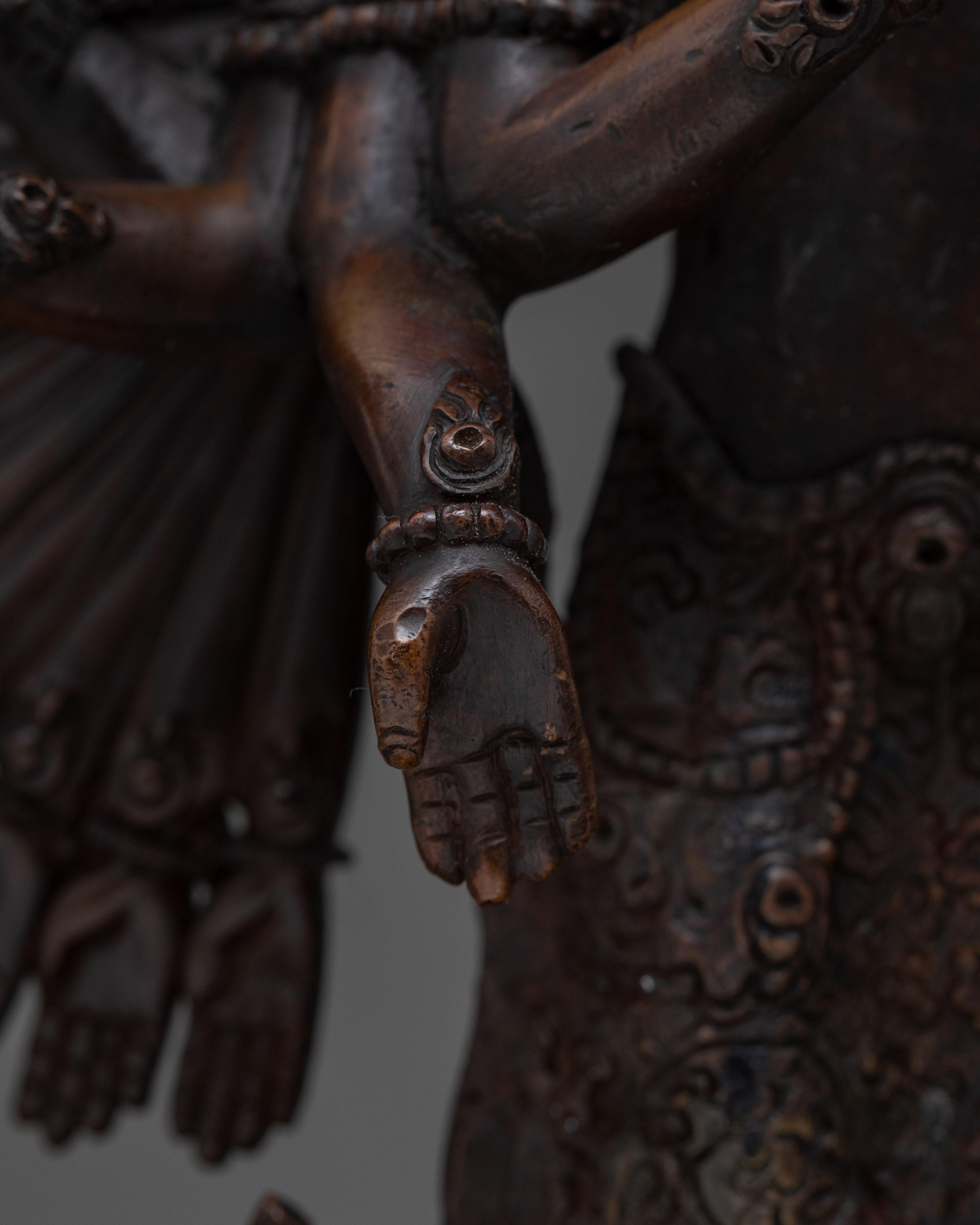 1000 Armed Chenrezig | Antique Buddhist Crafts | Home Decor Statue