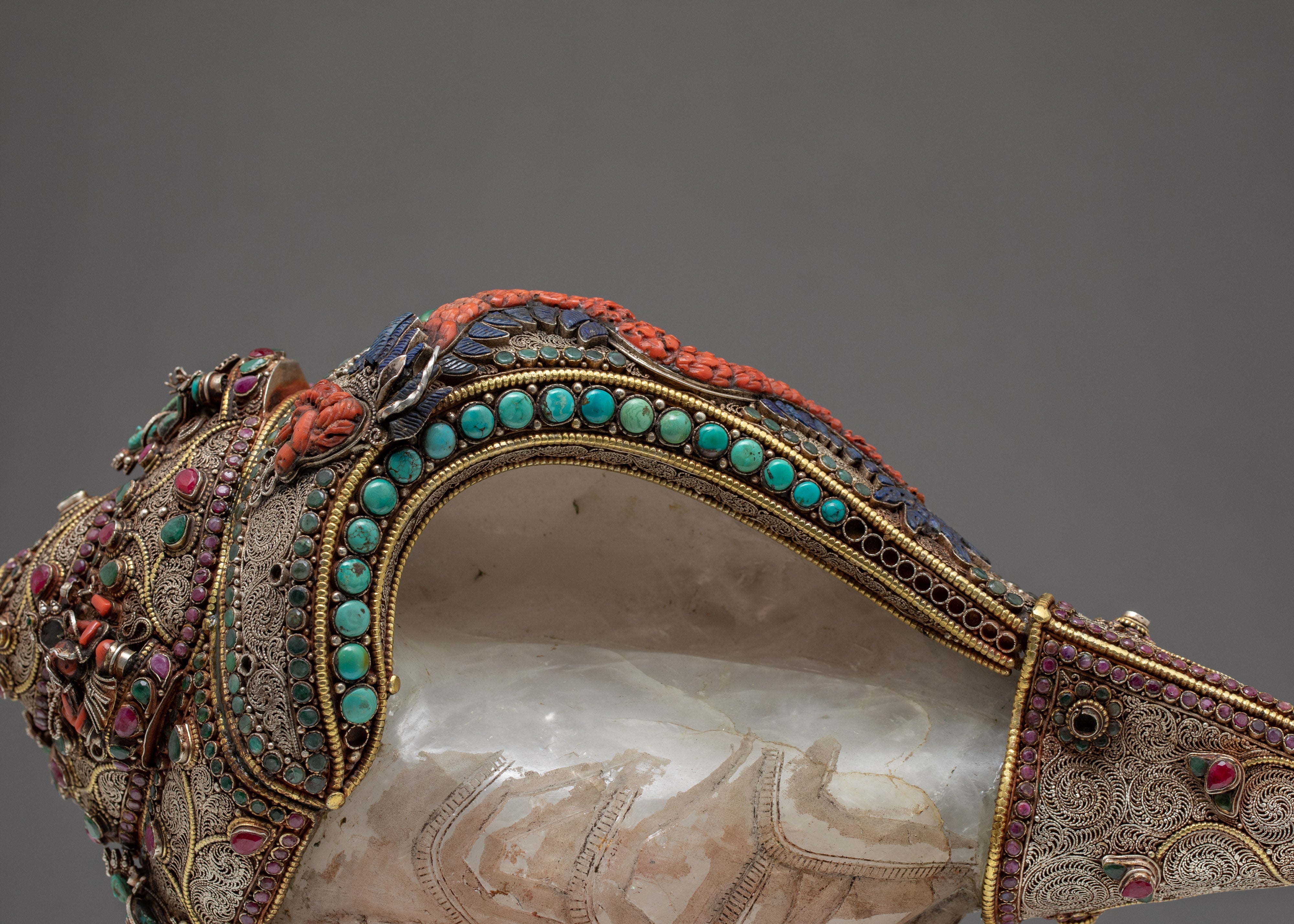Chakrasamvara Crystal Conch Shell | Antique Handmade Shankha | Ritual Items for Home Decor