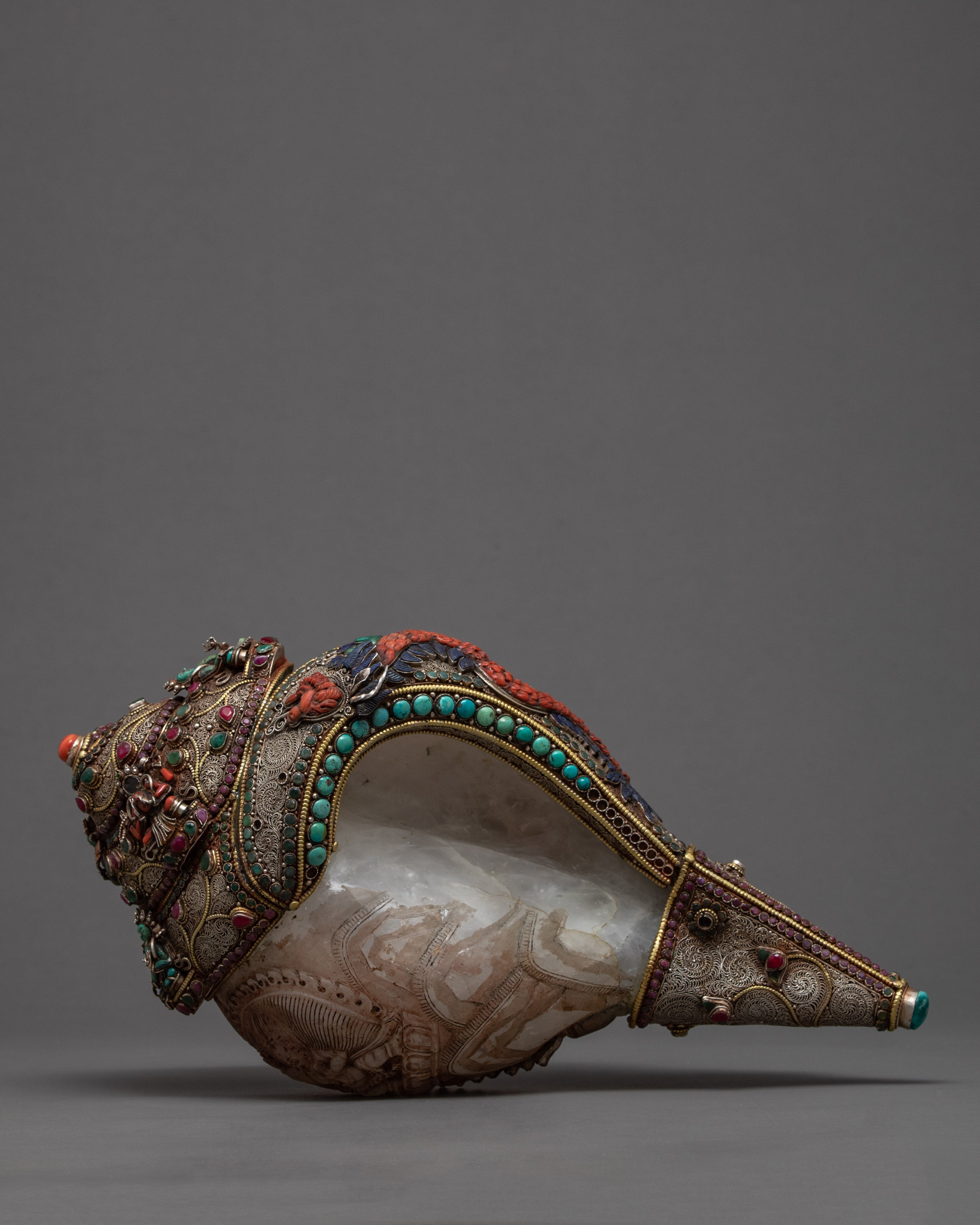 Chakrasamvara Crystal Conch Shell | Antique Handmade Shankha | Ritual Items for Home Decor