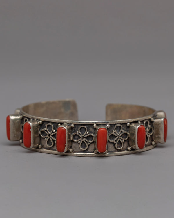 Handmade Bracelet with Coral Stone | Exquisite and Unique Jewelry Piece
