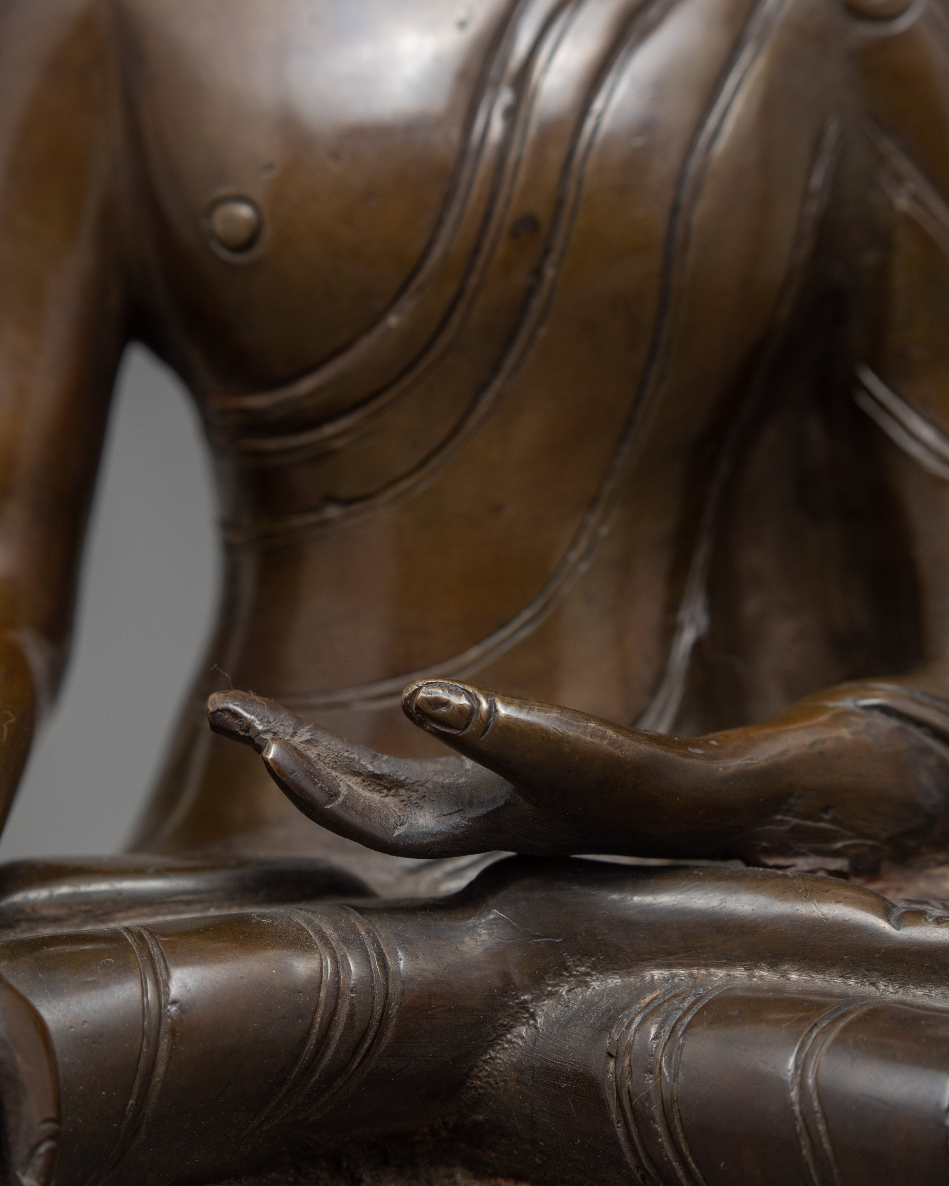 Crowned Sakyamuni Buddha | Unique Buddhist Statue for Home Decor