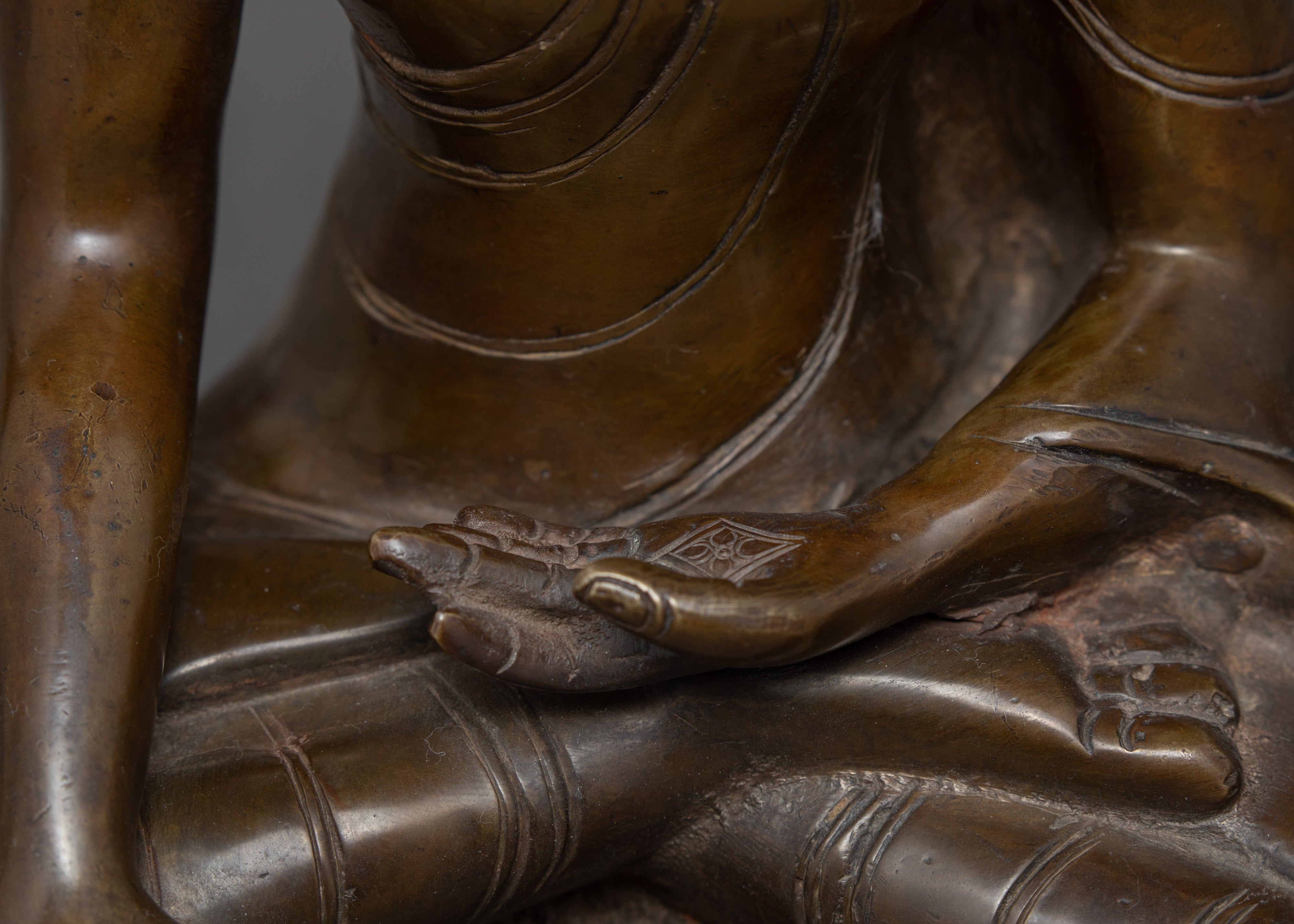 Crowned Sakyamuni Buddha | Unique Buddhist Statue for Home Decor