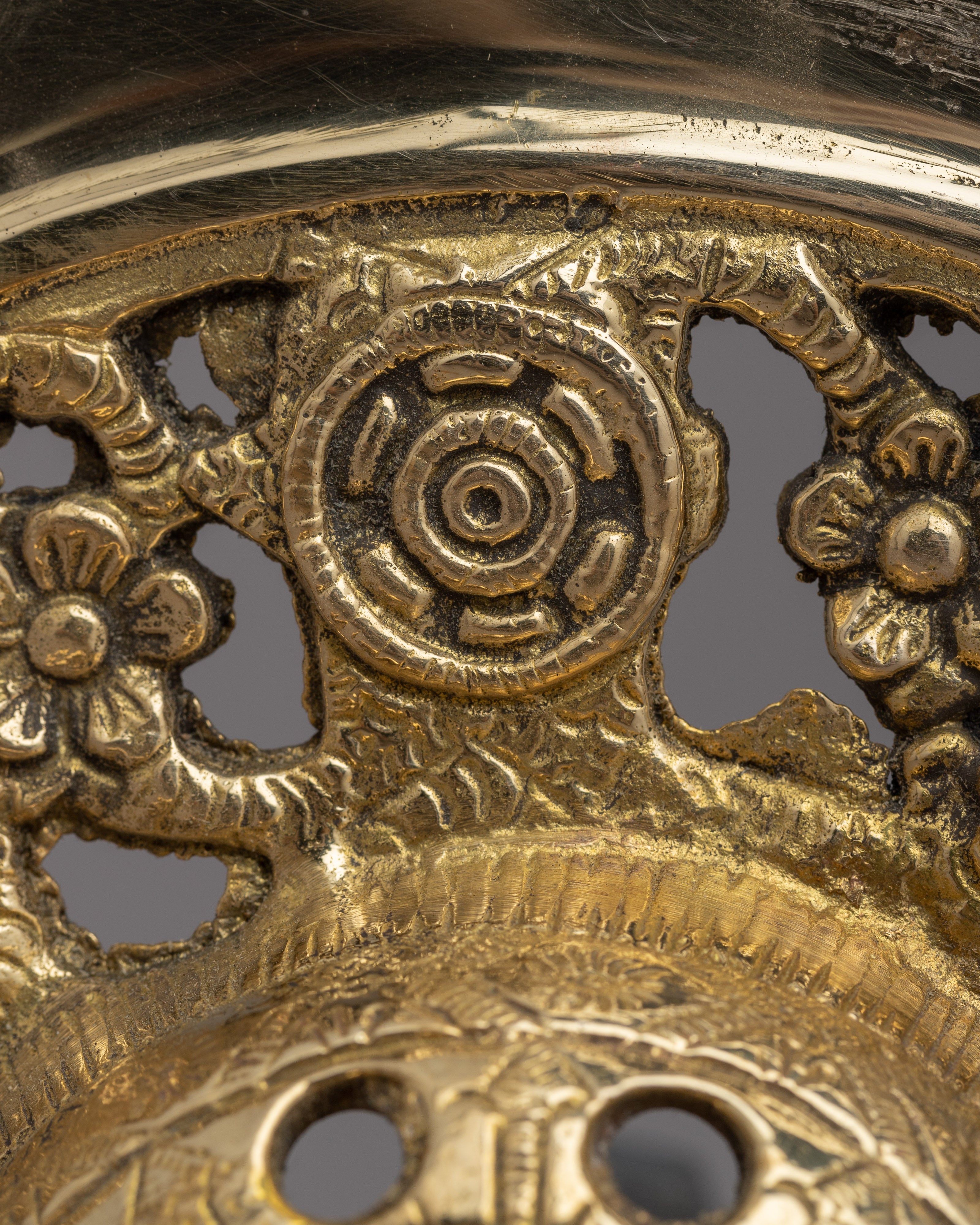 Brass Ring Door Knocker | Adding a Touch of Timeless Elegance to Your Door