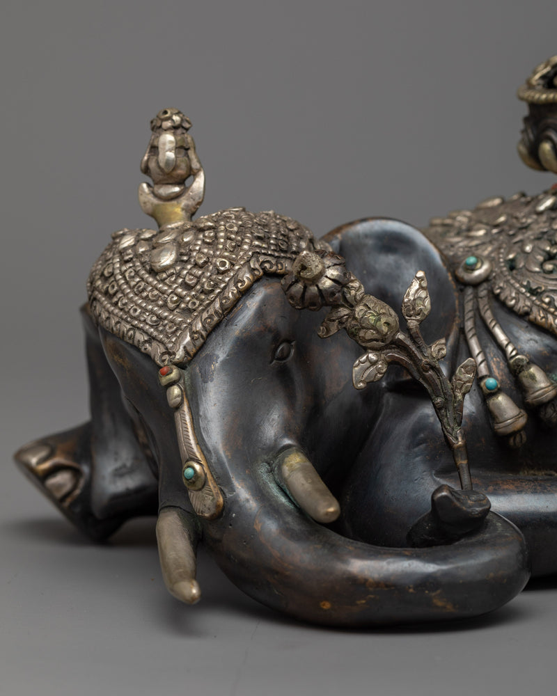 Handcrafted Elephant Statue Set | Intricately Designed Elephant Figurines for Home Decor