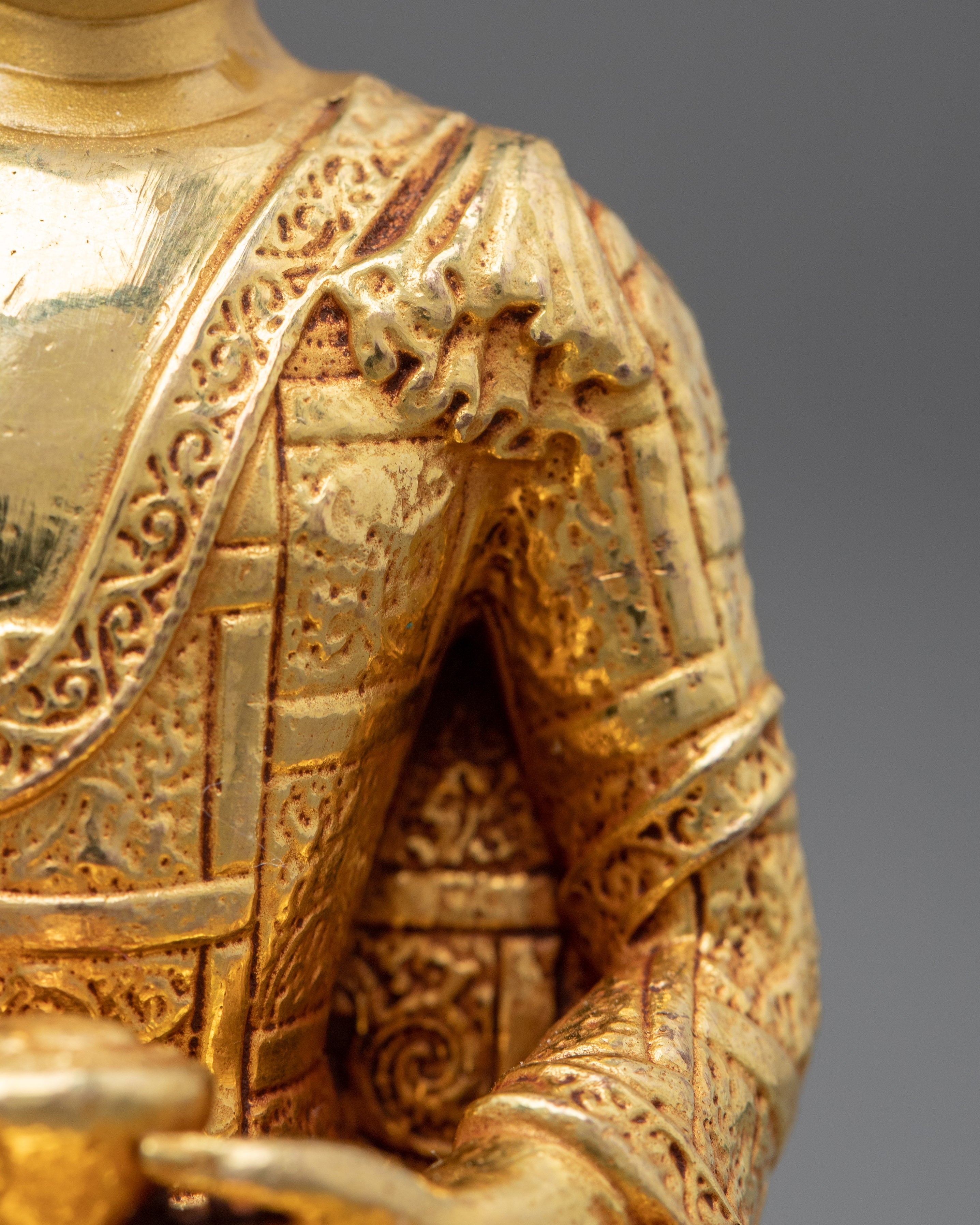 Miniature Shakyamuni Buddha Statue | Zen Room Decor