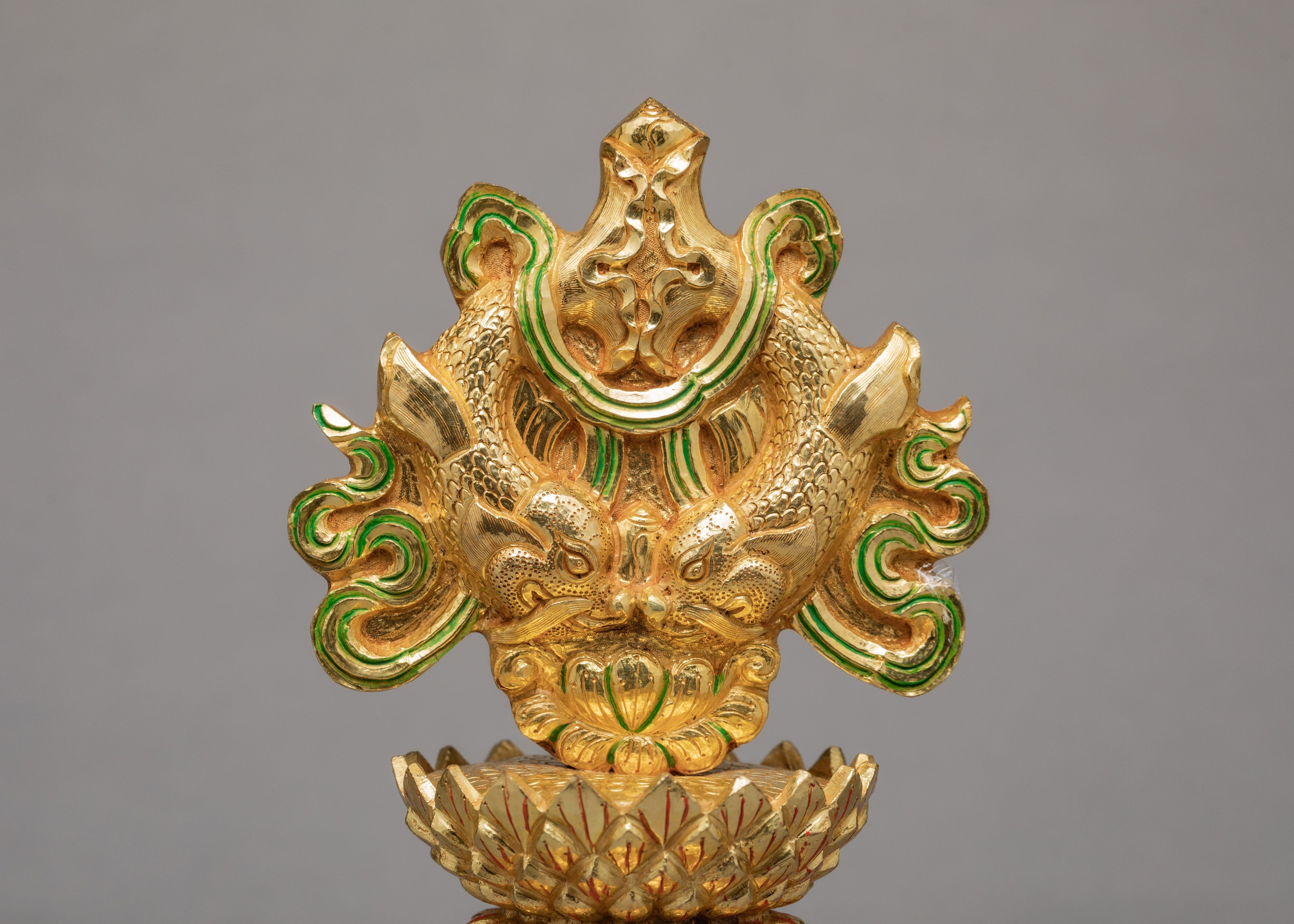 8 Auspicious Symbols of Tibetan Buddhism | Ritual Items