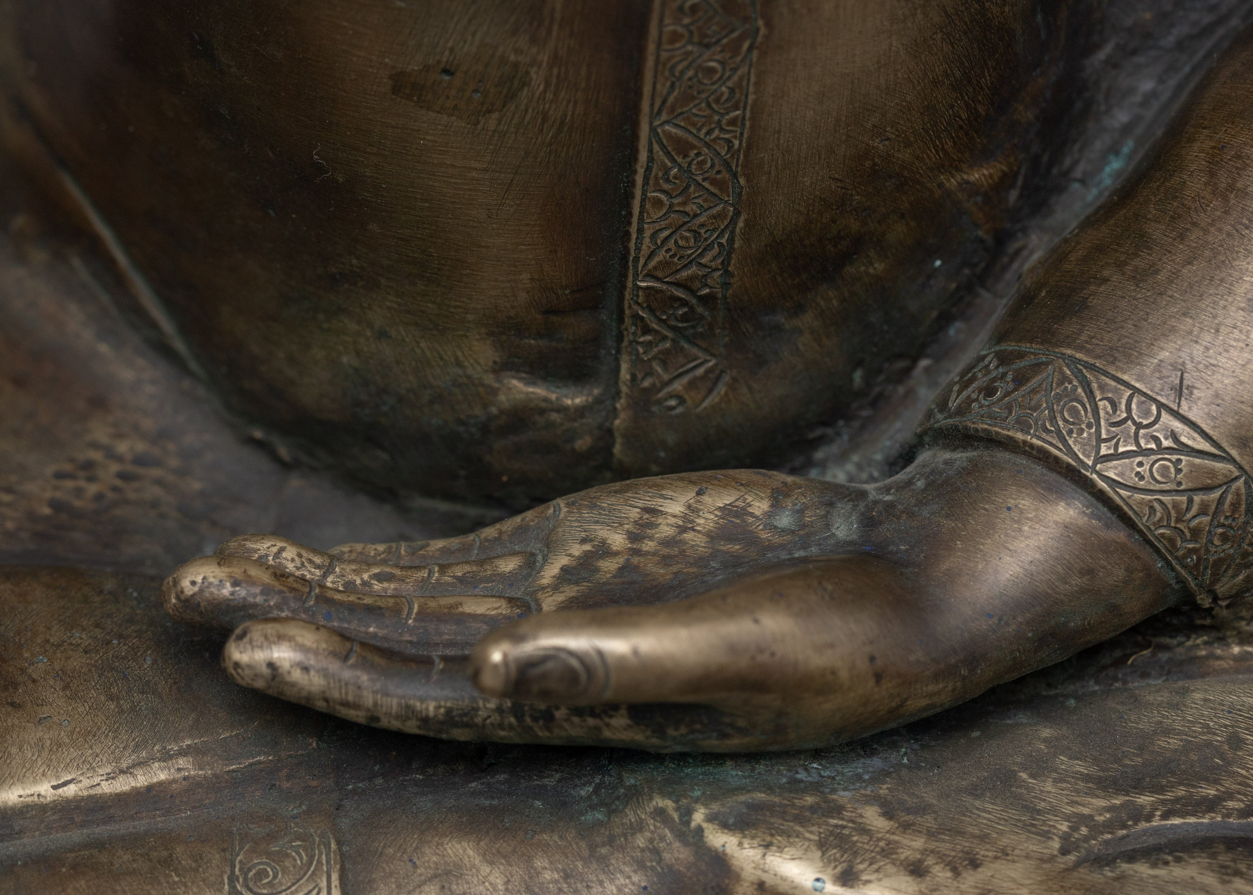 The Buddha Shakyamuni Statue | Hand Carved Buddhist Deity