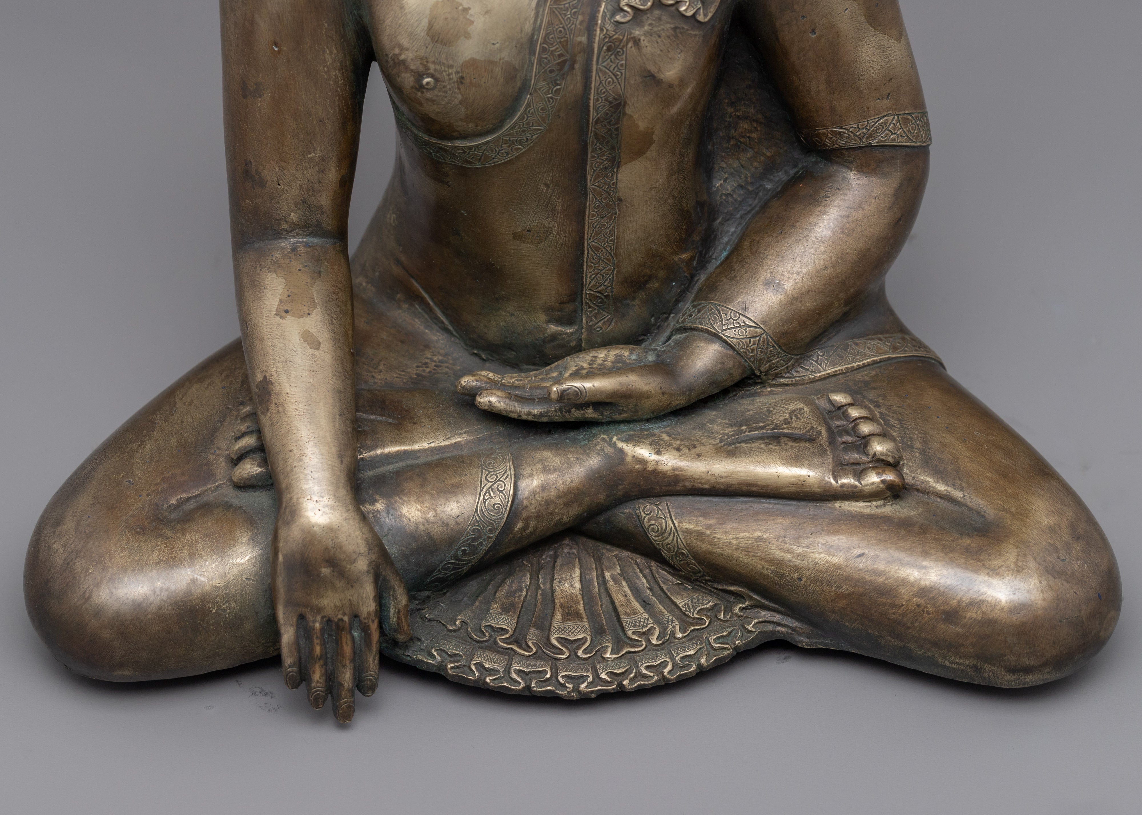 The Buddha Shakyamuni Statue | Hand Carved Buddhist Deity