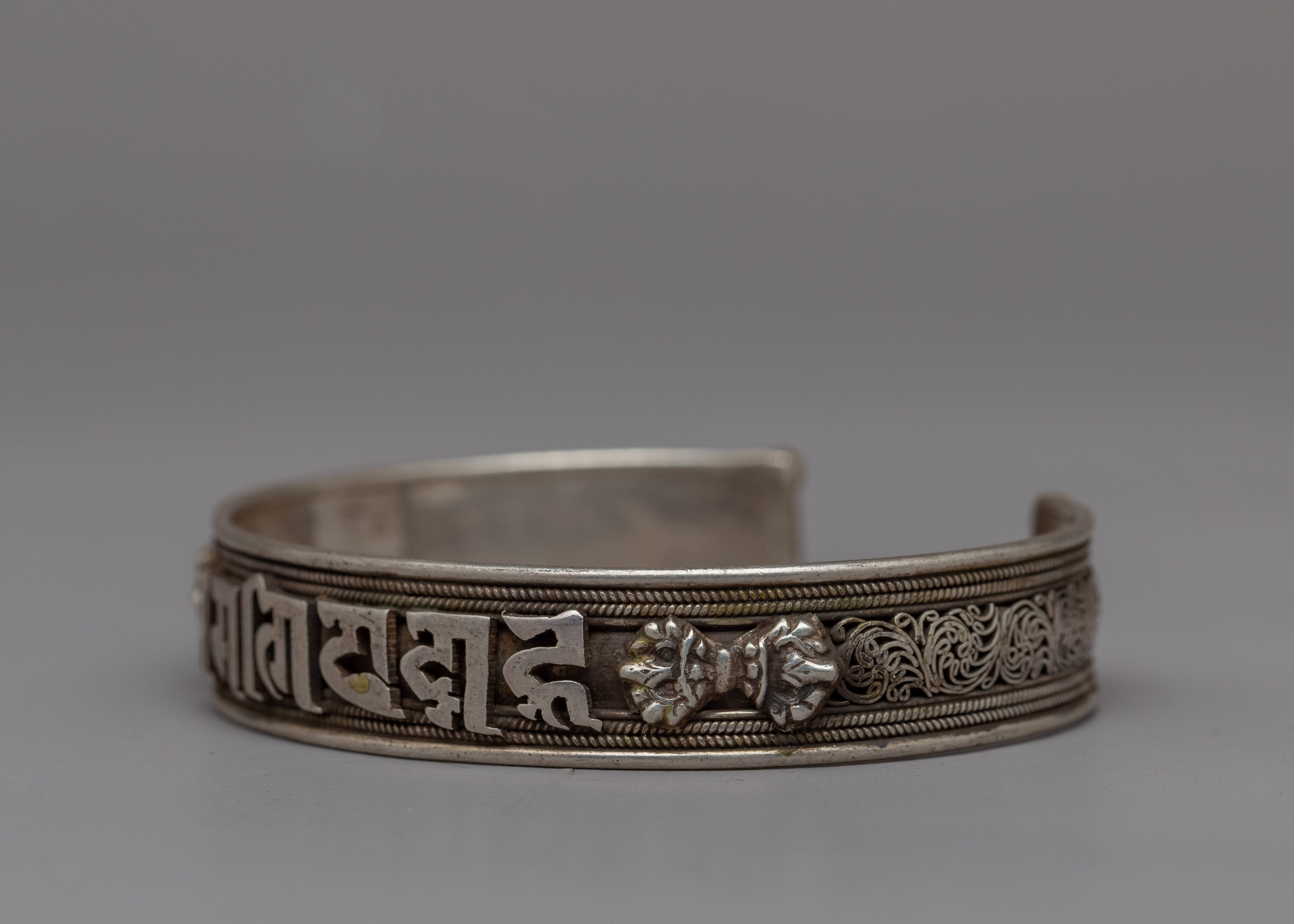 Authentic Tibetan Bracelet | Handcrafted Beauty for a Unique Style