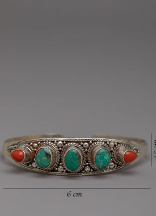 Handmade Silver Alloy Tone Bracelet | A Stylish and Unique Accessory for Every Occasion