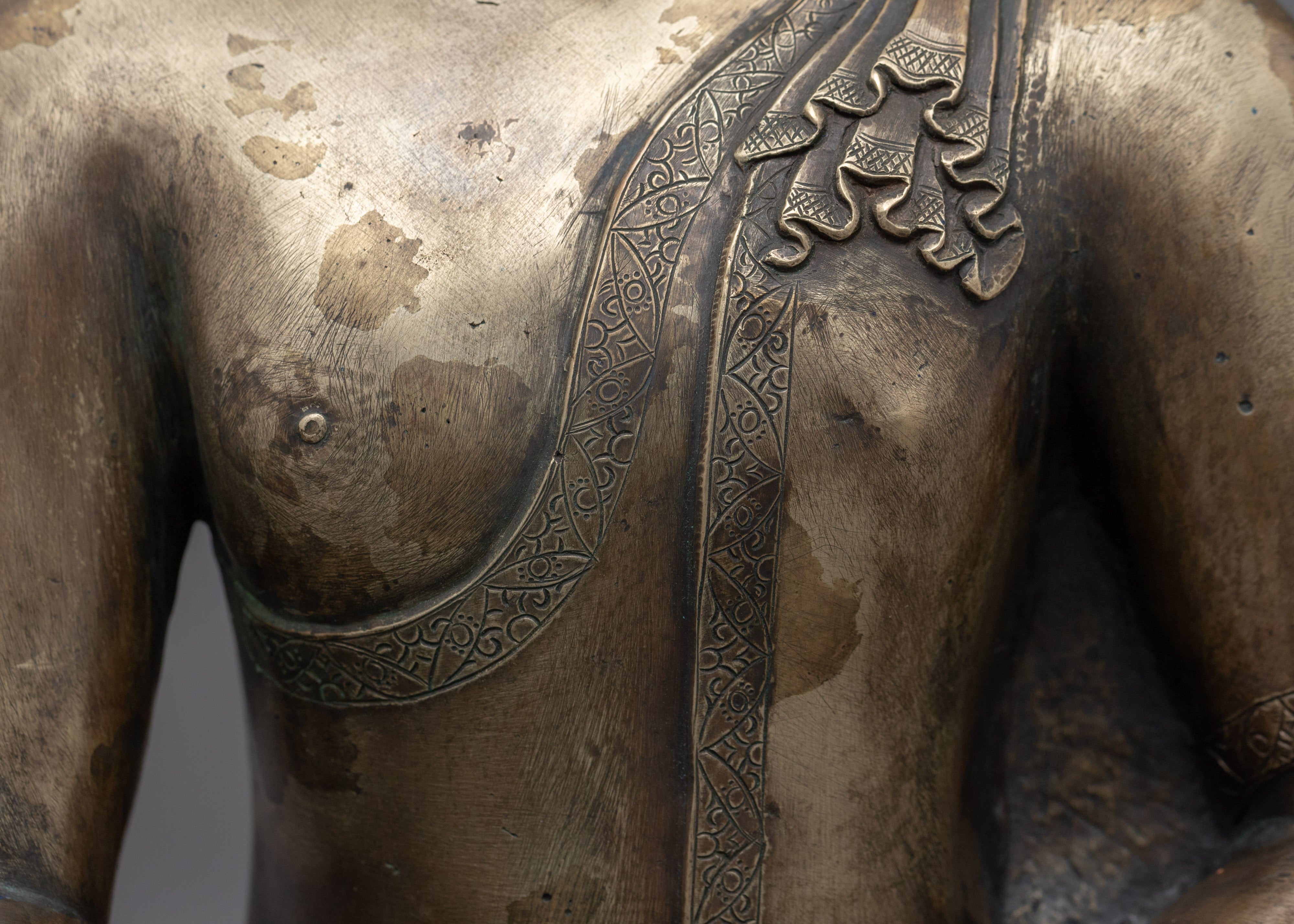 The Buddha Shakyamuni Statue | Hand Carved Buddhist Deity