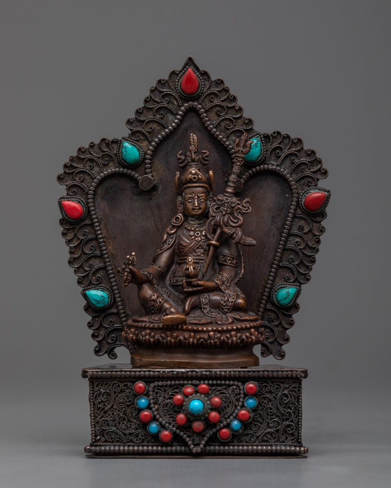 Guru Rinpoche Art | Traditional Tibetan Statue