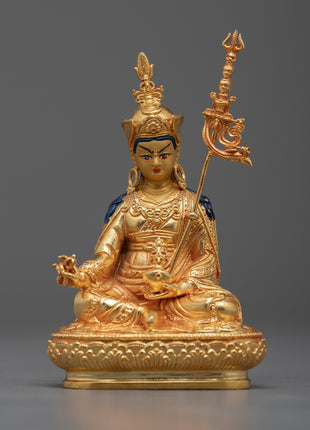 Guru Rinpoche Statue